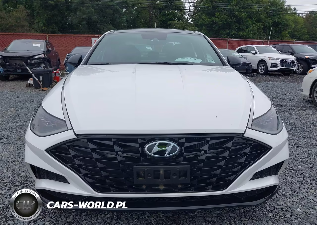 2023 Hyundai Sonata Sel Plus VIN:KMHL44J27PA327083 - 12
