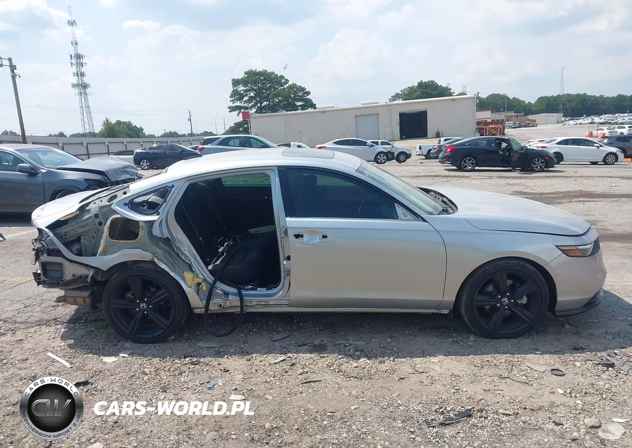 2024 Honda Accord Hybrid Sport-L VIN:1HGCY2F74RA007600 - 13