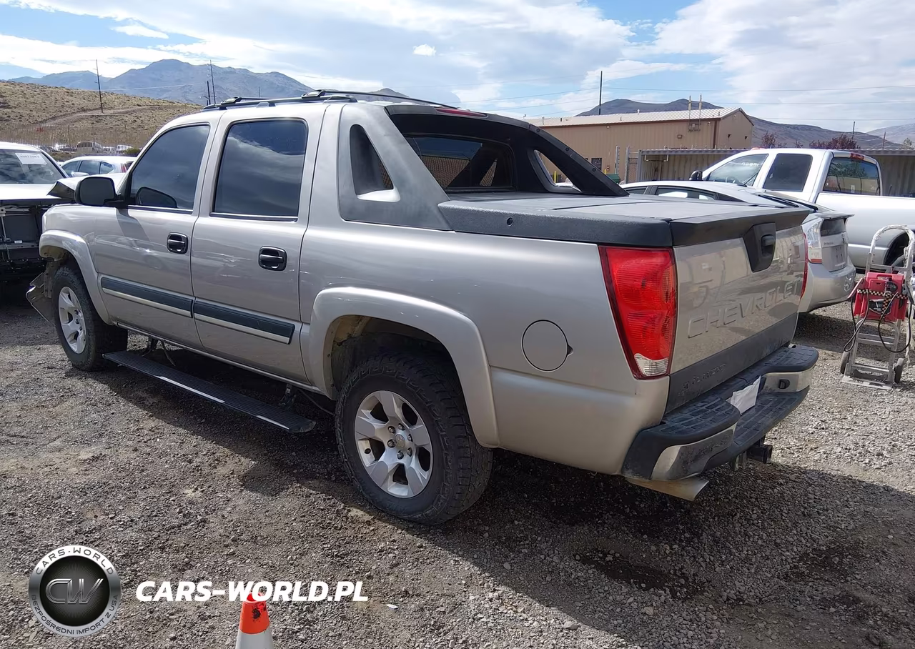 2005 Chevrolet Avalanche 1500 Ls VIN:3GNEC12Z45G255842 - 3