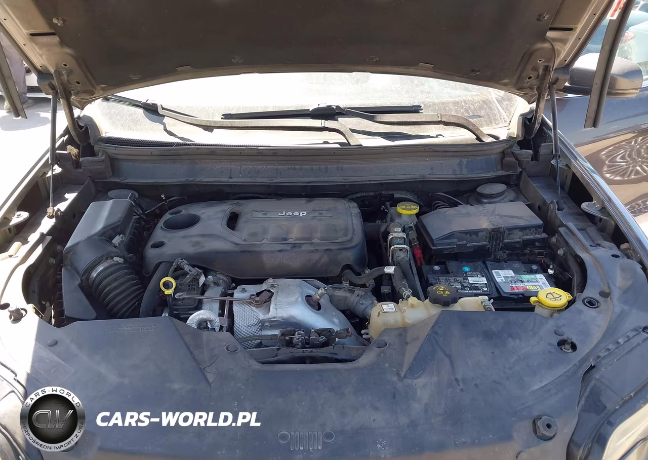 2019 Jeep Cherokee Overland Fwd VIN:1C4PJLJNXKD190456 - 10