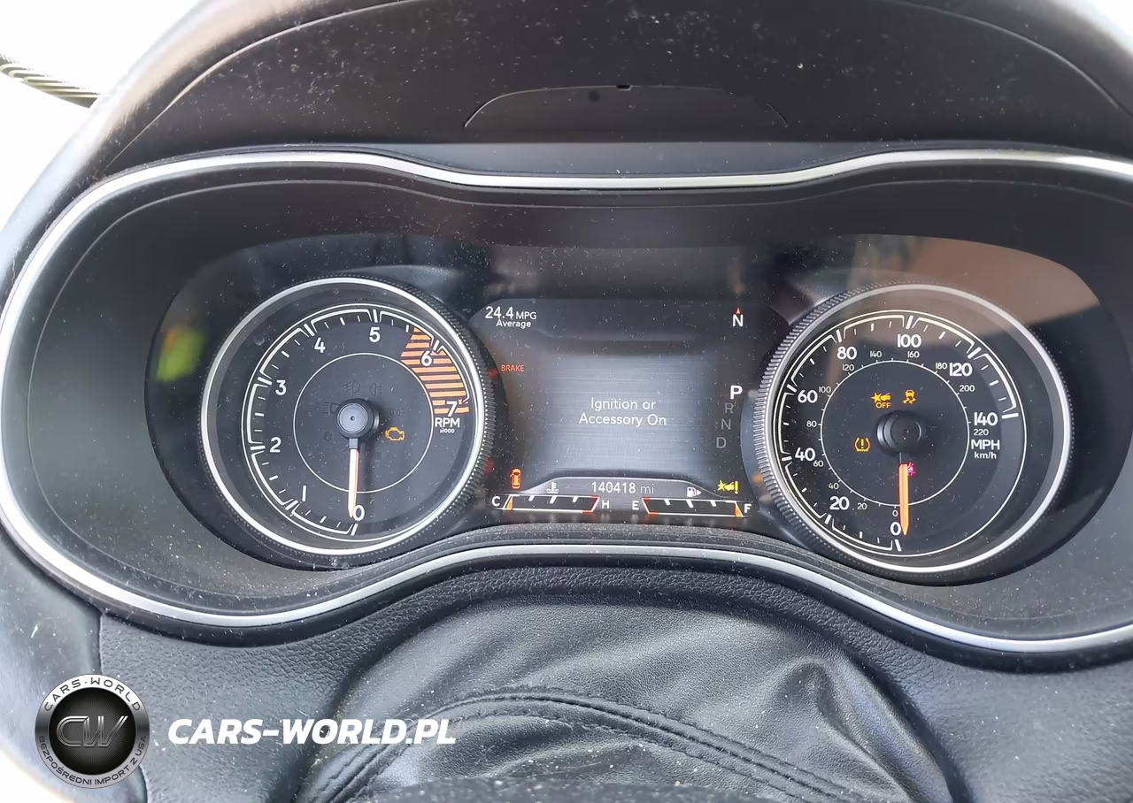 2019 Jeep Cherokee Overland Fwd VIN:1C4PJLJNXKD190456 - 7