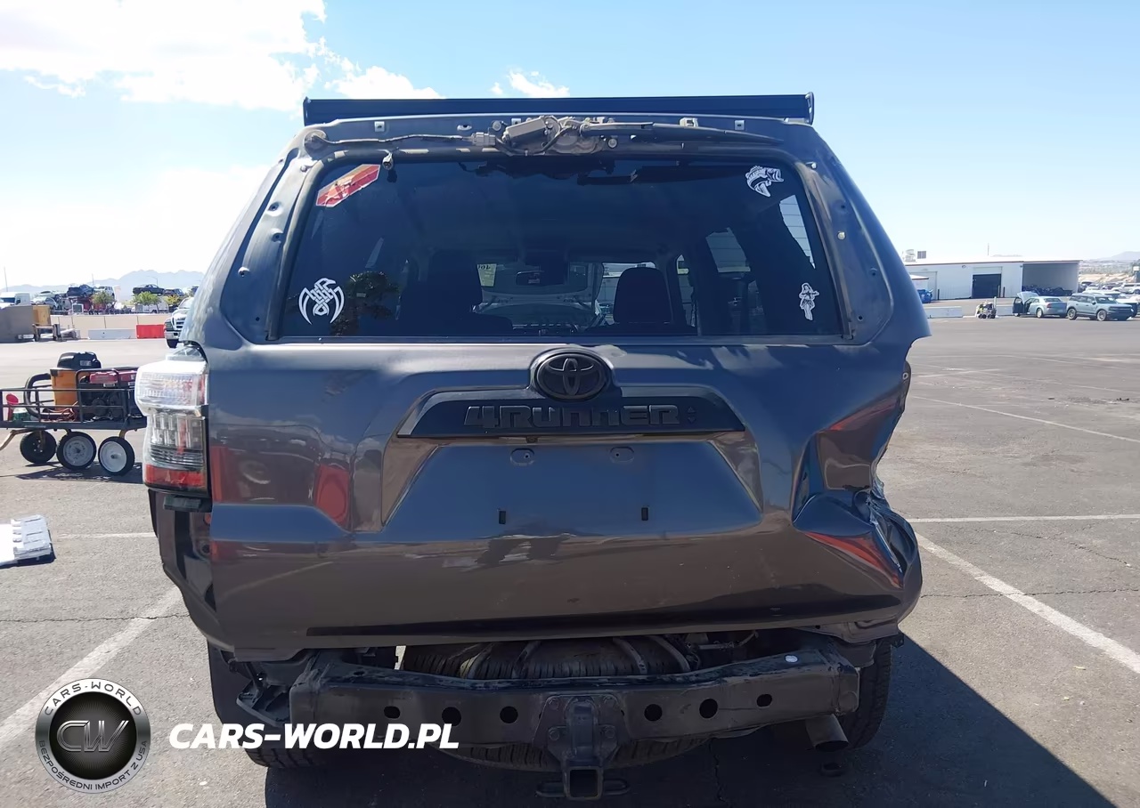 2021 Toyota 4Runner Trd Off Road VIN:JTEPU5JR6M5929157 - 17