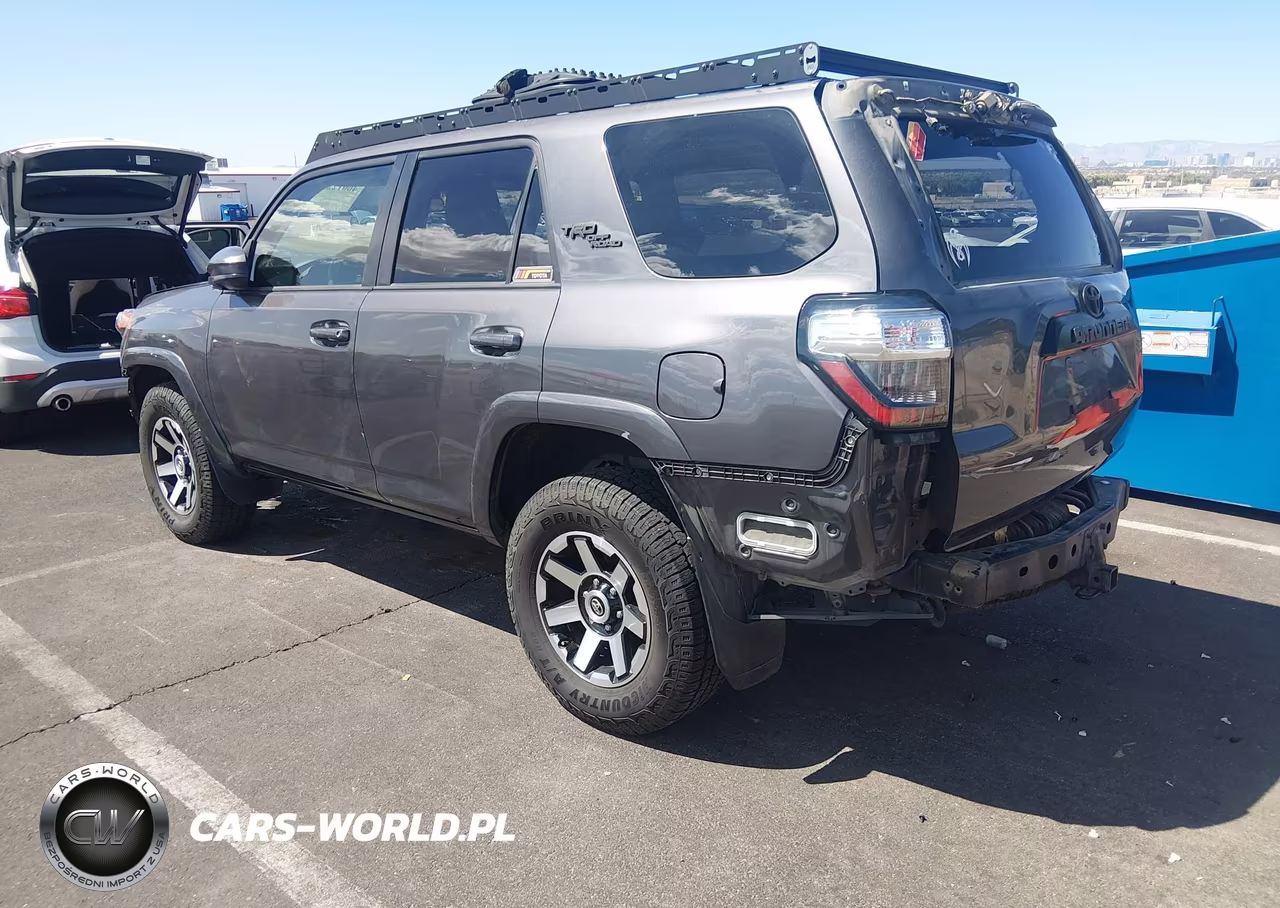 2021 Toyota 4Runner Trd Off Road VIN:JTEPU5JR6M5929157 - 3