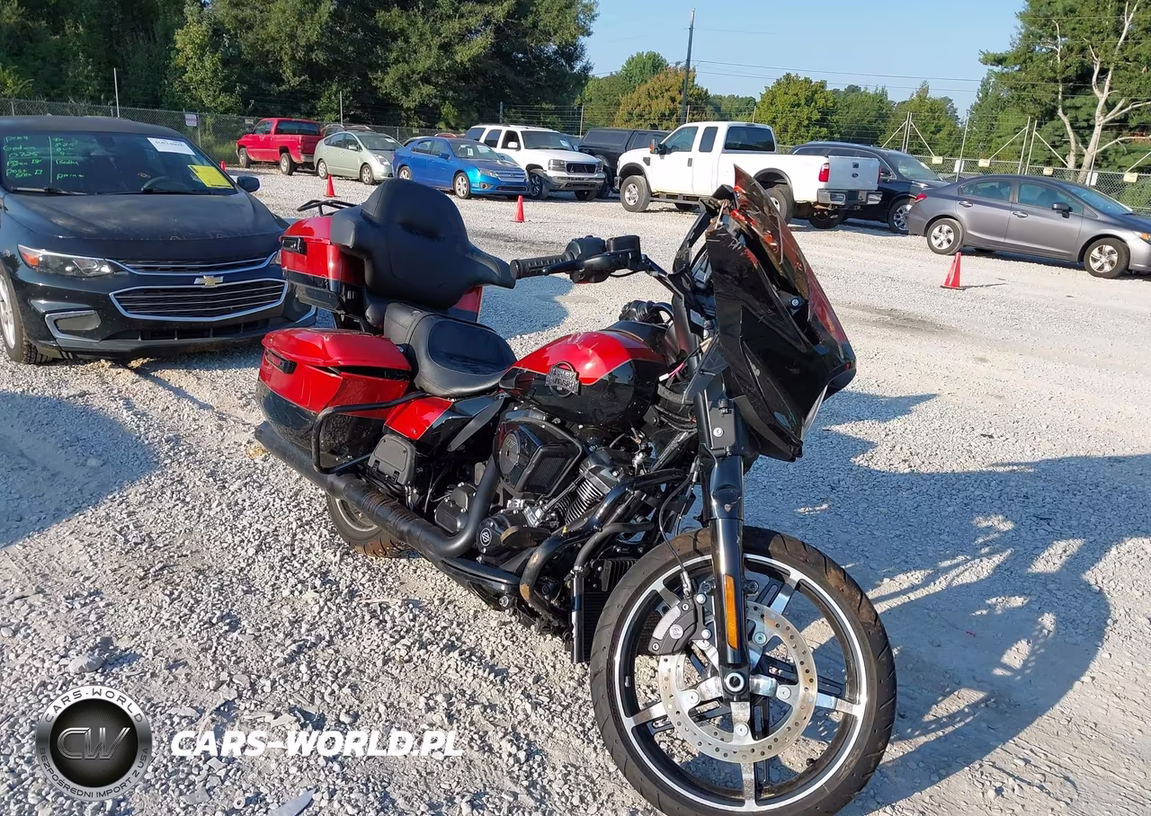 2025 Harley-Davidson Flhxu