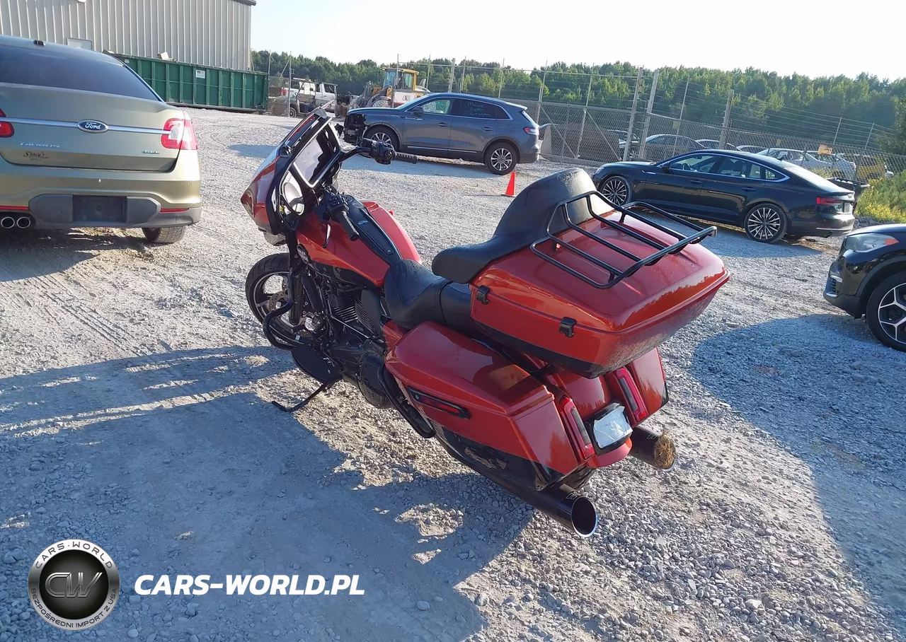 2025 Harley-Davidson Flhxu VIN:1HD1AK713SB617393 - 3
