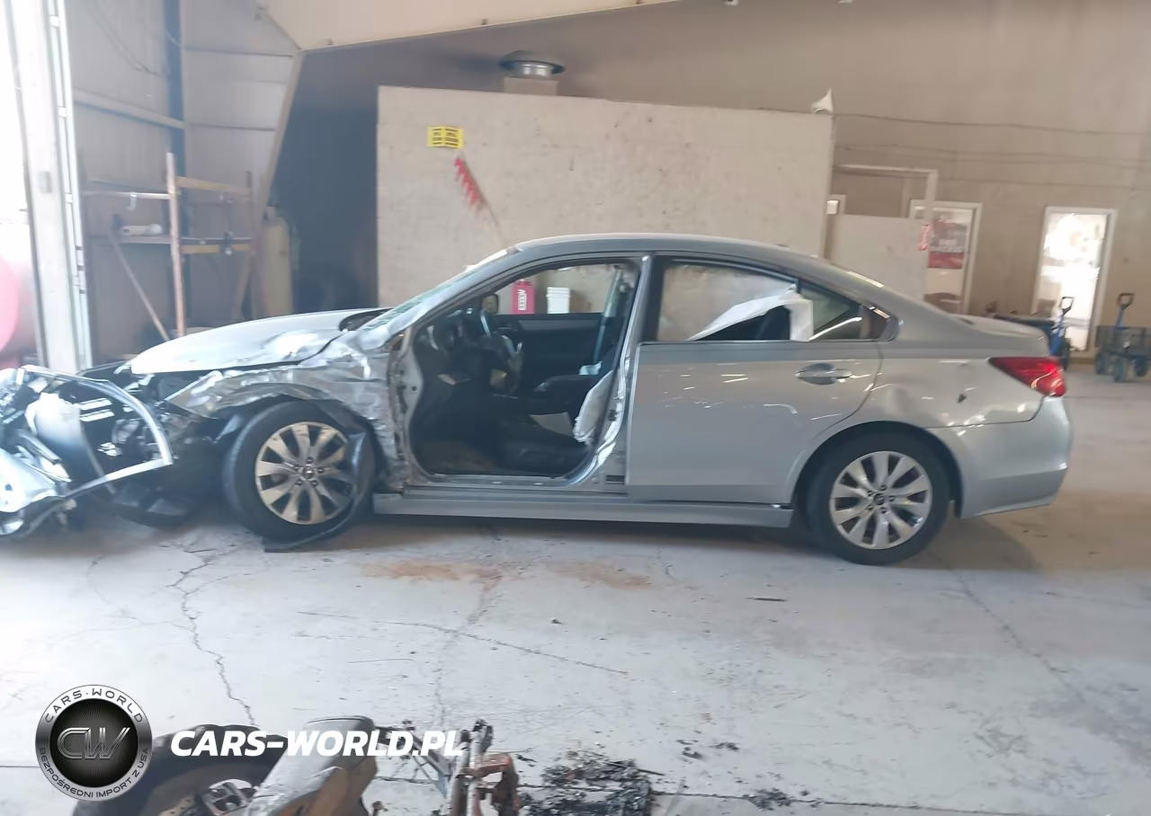 2015 Subaru Legacy 2.5I Premium VIN:4S3BNAC6XF3068894 - 14