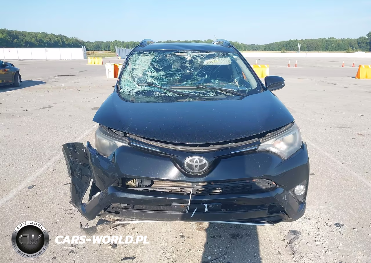 2018 Toyota Rav4 Xle VIN:2T3WFREV8JW408650 - 12