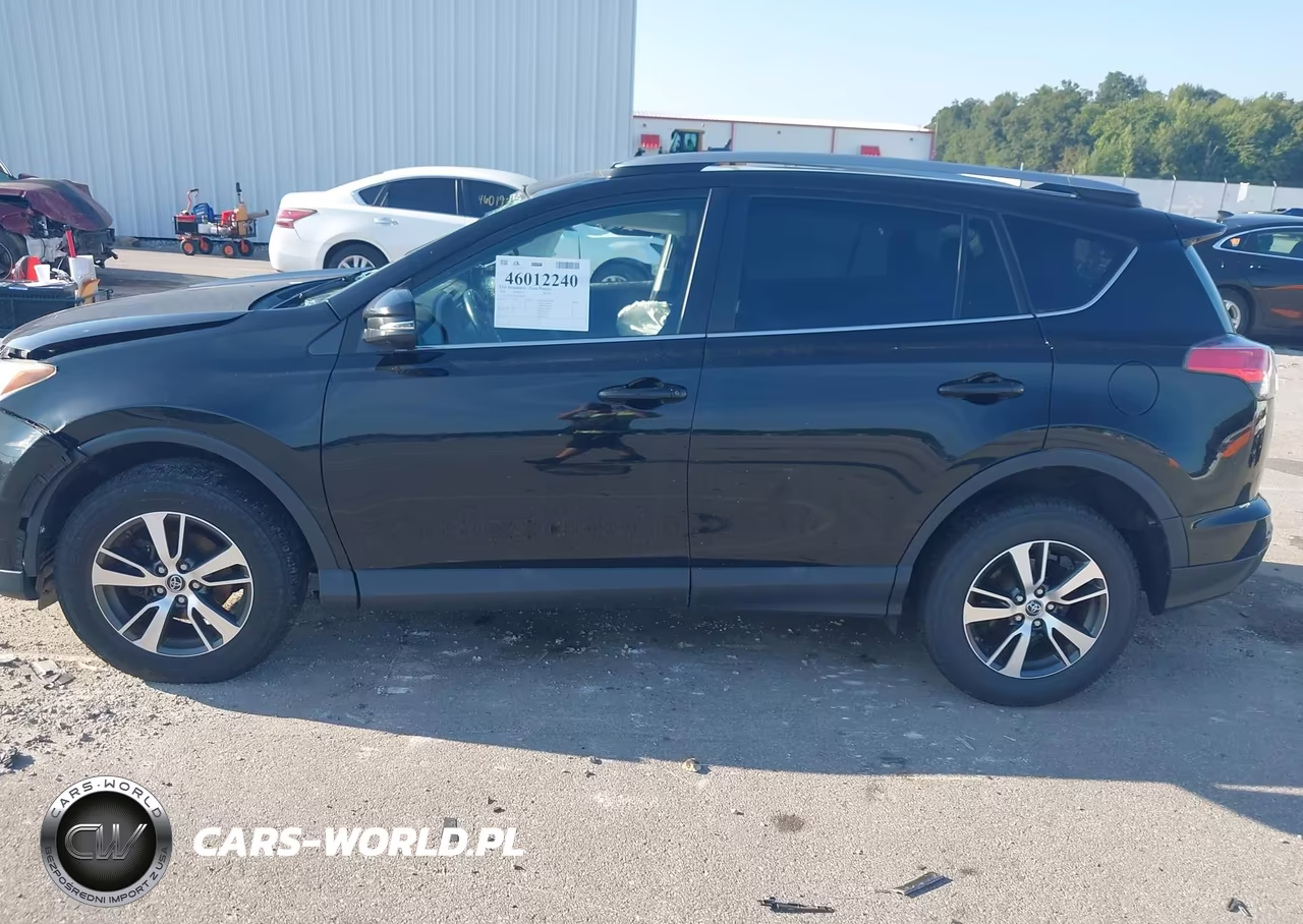 2018 Toyota Rav4 Xle VIN:2T3WFREV8JW408650 - 14