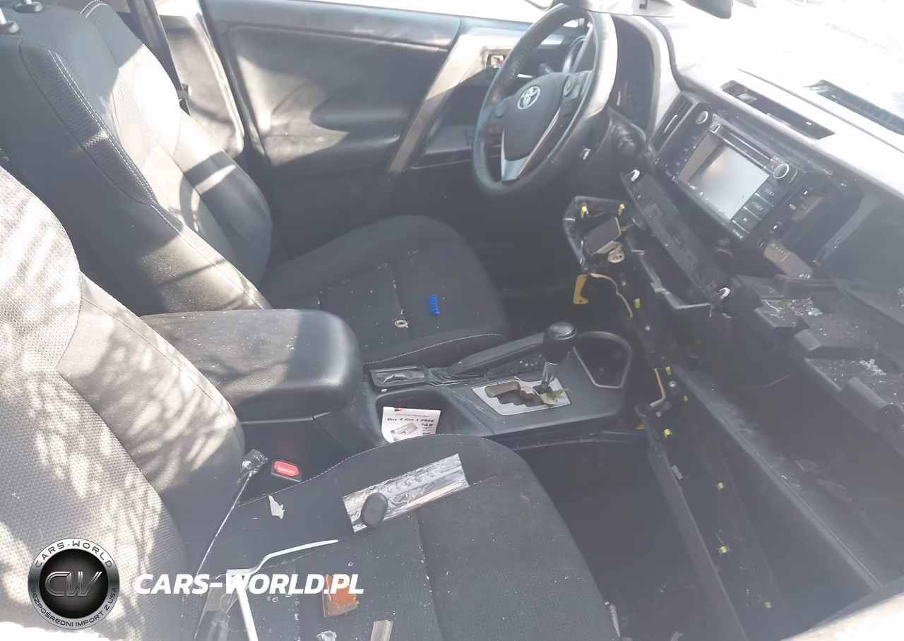2018 Toyota Rav4 Xle VIN:2T3WFREV8JW408650 - 5
