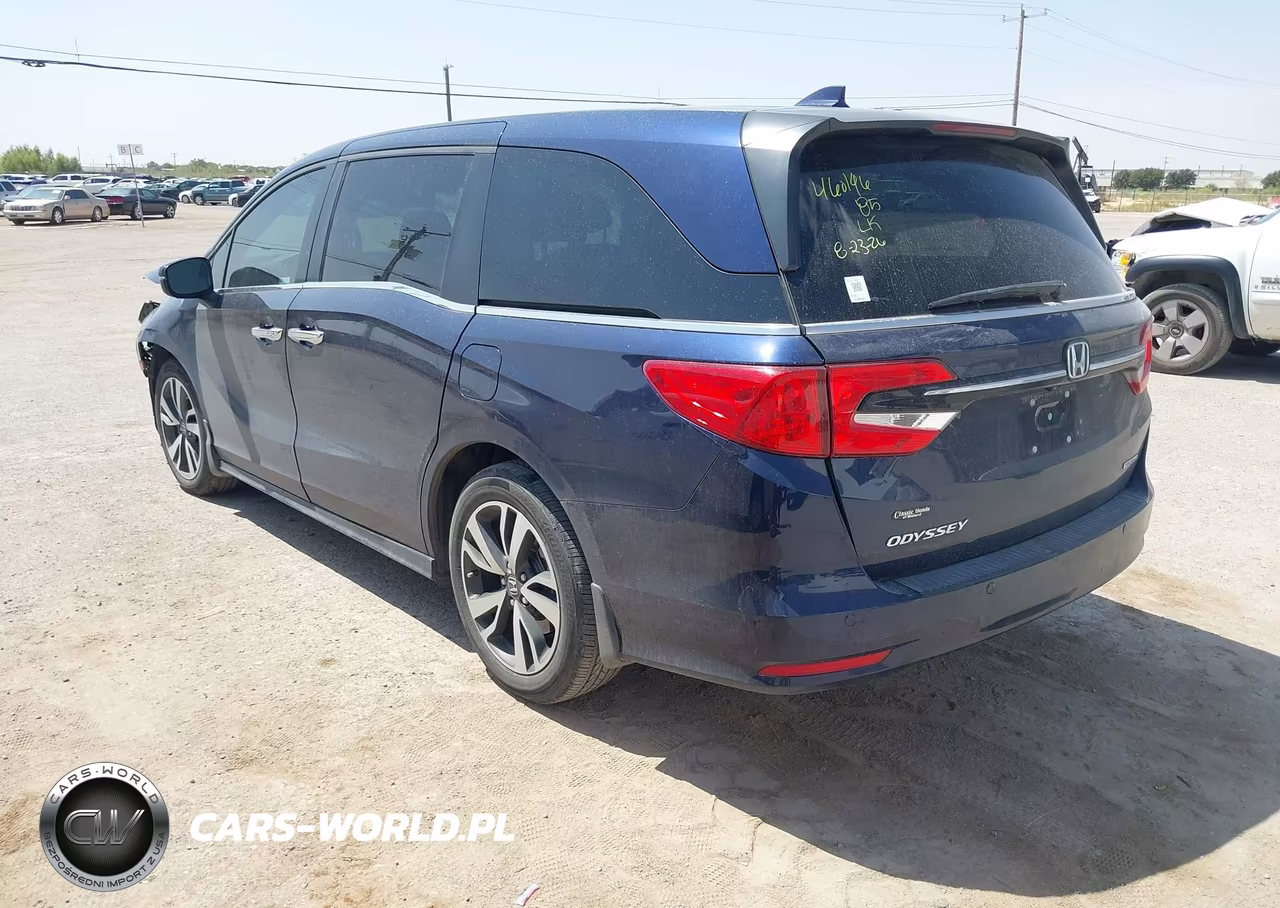 2022 Honda Odyssey Touring VIN:5FNRL6H88NB013602 - 3