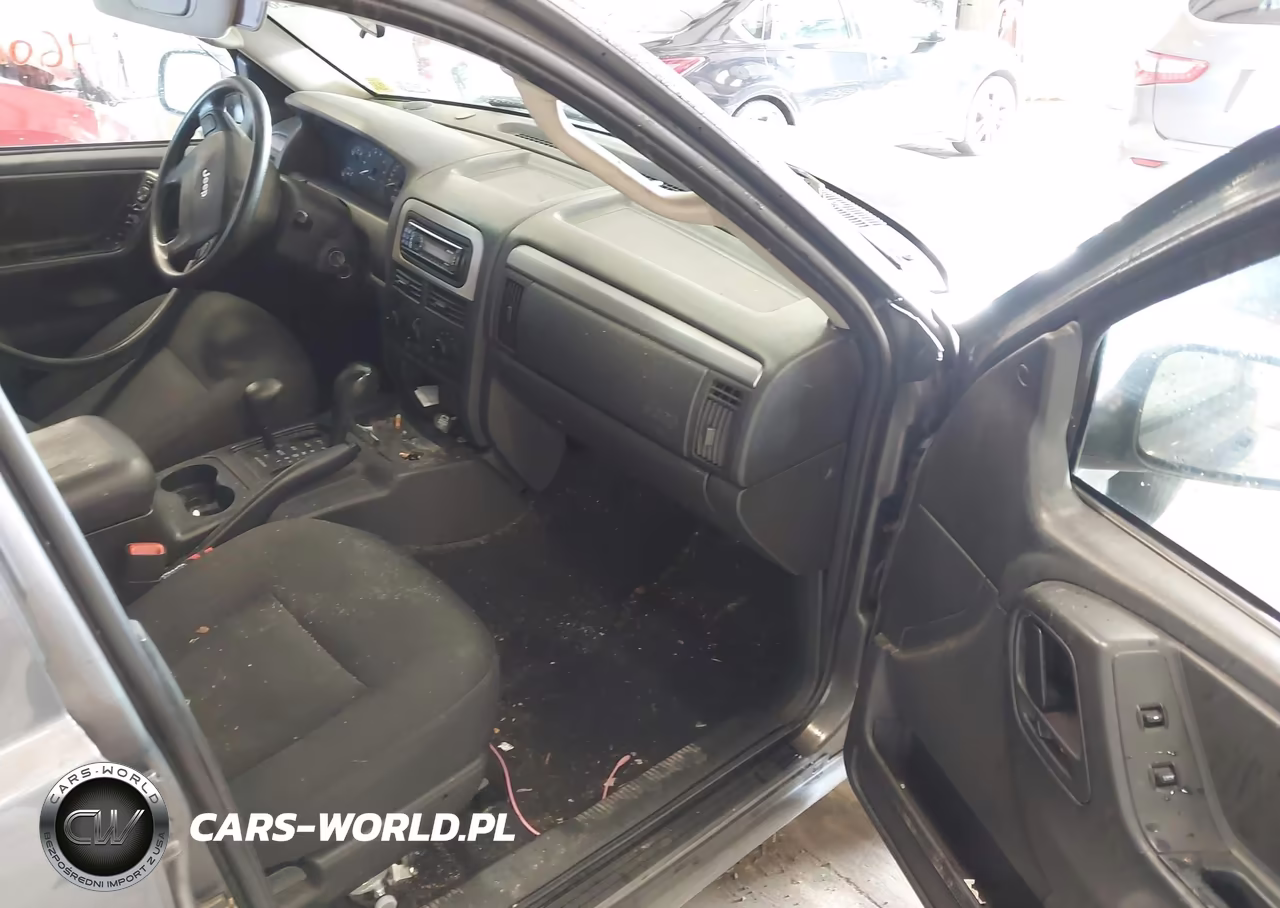 2004 Jeep Grand Cherokee Laredo VIN:1J4GW48S14C221180 - 5