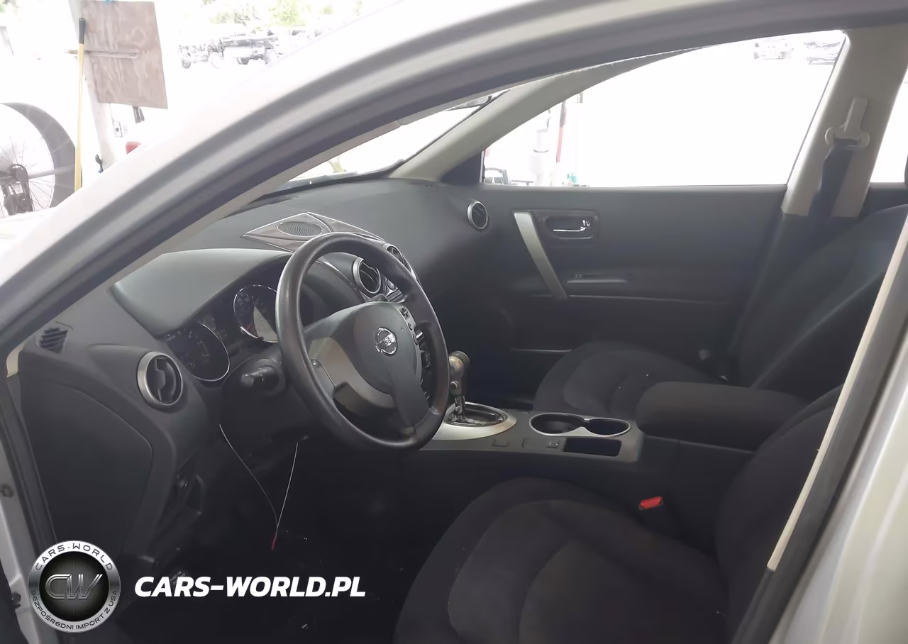 2013 Nissan Rogue S VIN:JN8AS5MT5DW002303 - 5