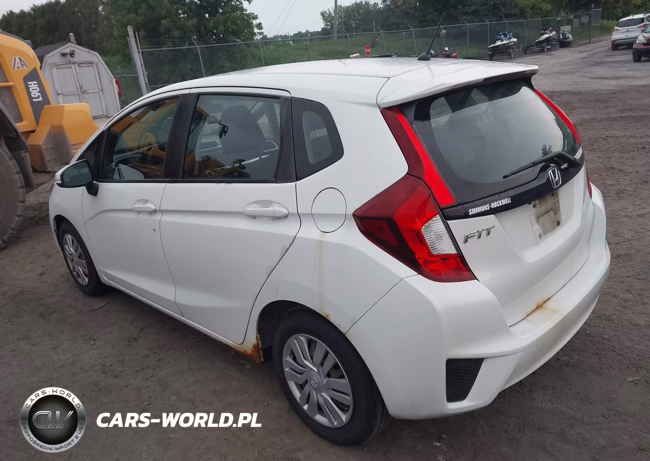 2015 Honda Fit Lx VIN:3HGGK5G55FM727147 - 3