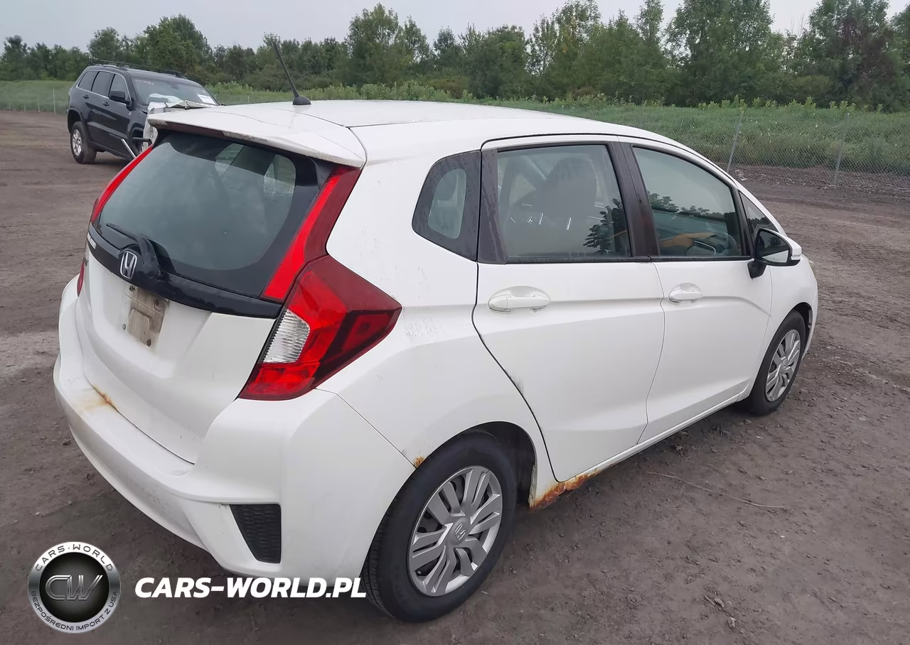 2015 Honda Fit Lx VIN:3HGGK5G55FM727147 - 4