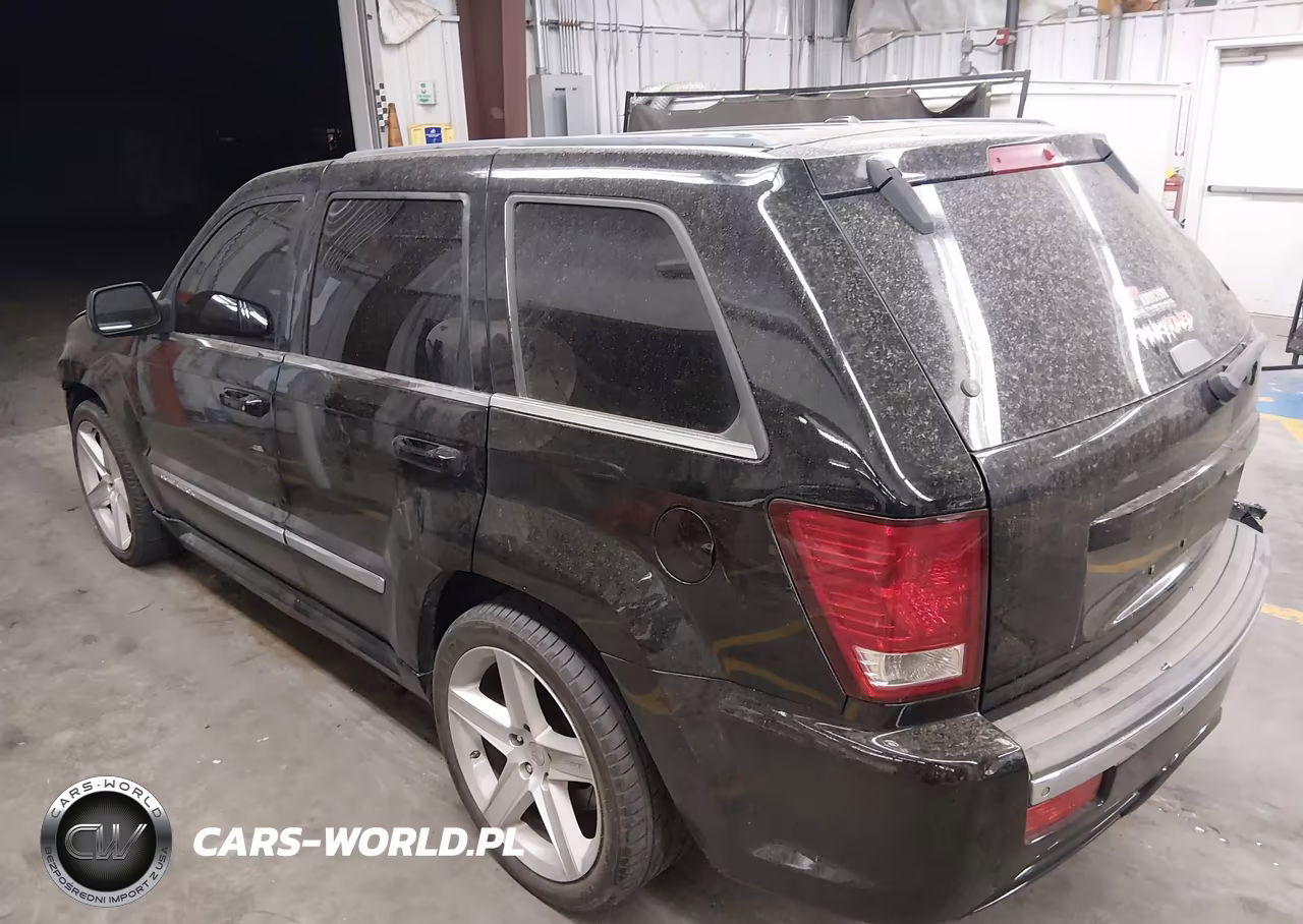 2007 Jeep Grand Cherokee Srt8 VIN:1J8HR78357C512936 - 3