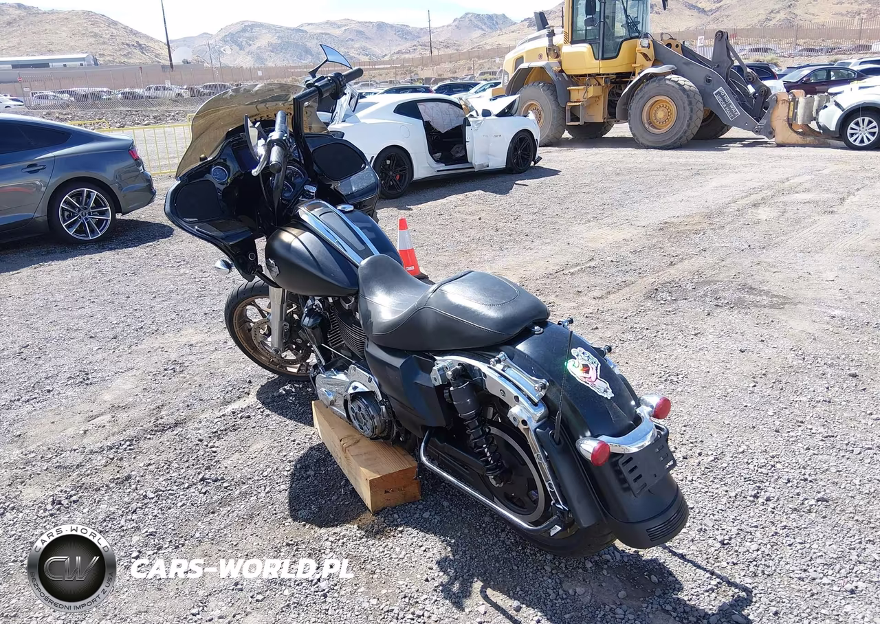 2022 Harley-Davidson Fltrxs VIN:1HD1KTP21NB663904 - 3