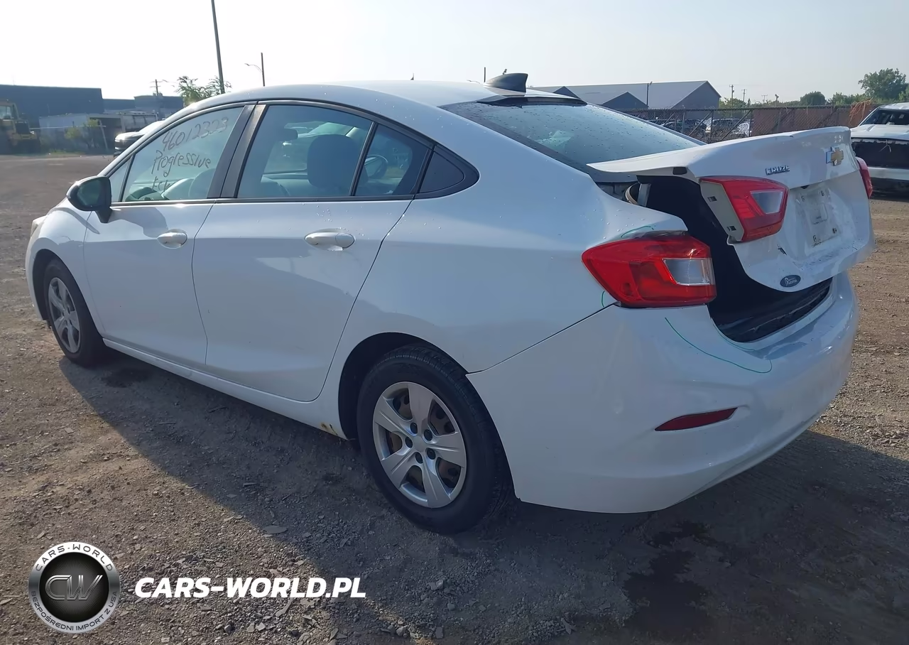2017 Chevrolet Cruze Ls Auto VIN:1G1BC5SM0H7227813 - 3