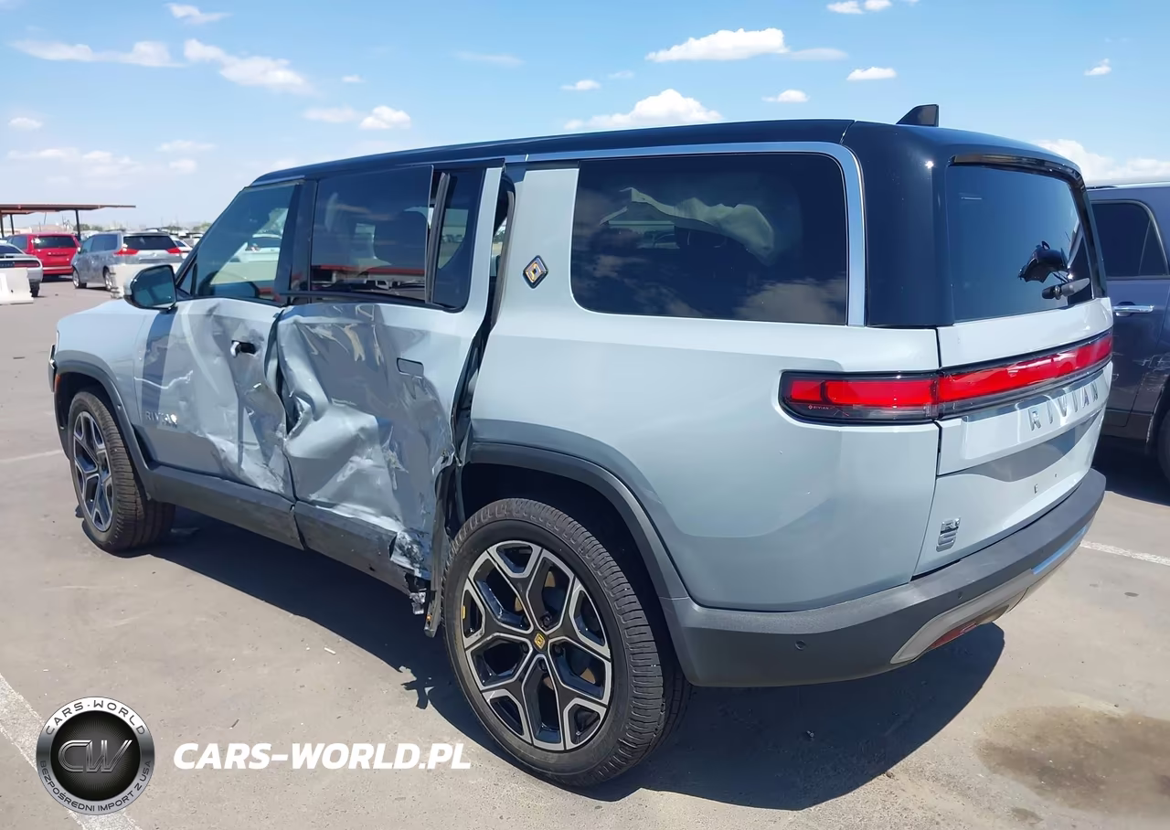 2024 Rivian R1S Adventure Dual Motor Large Pack-Adventure Dual Motor Perf Large Pack VIN:7PDSGBBAXRN040150 - 3