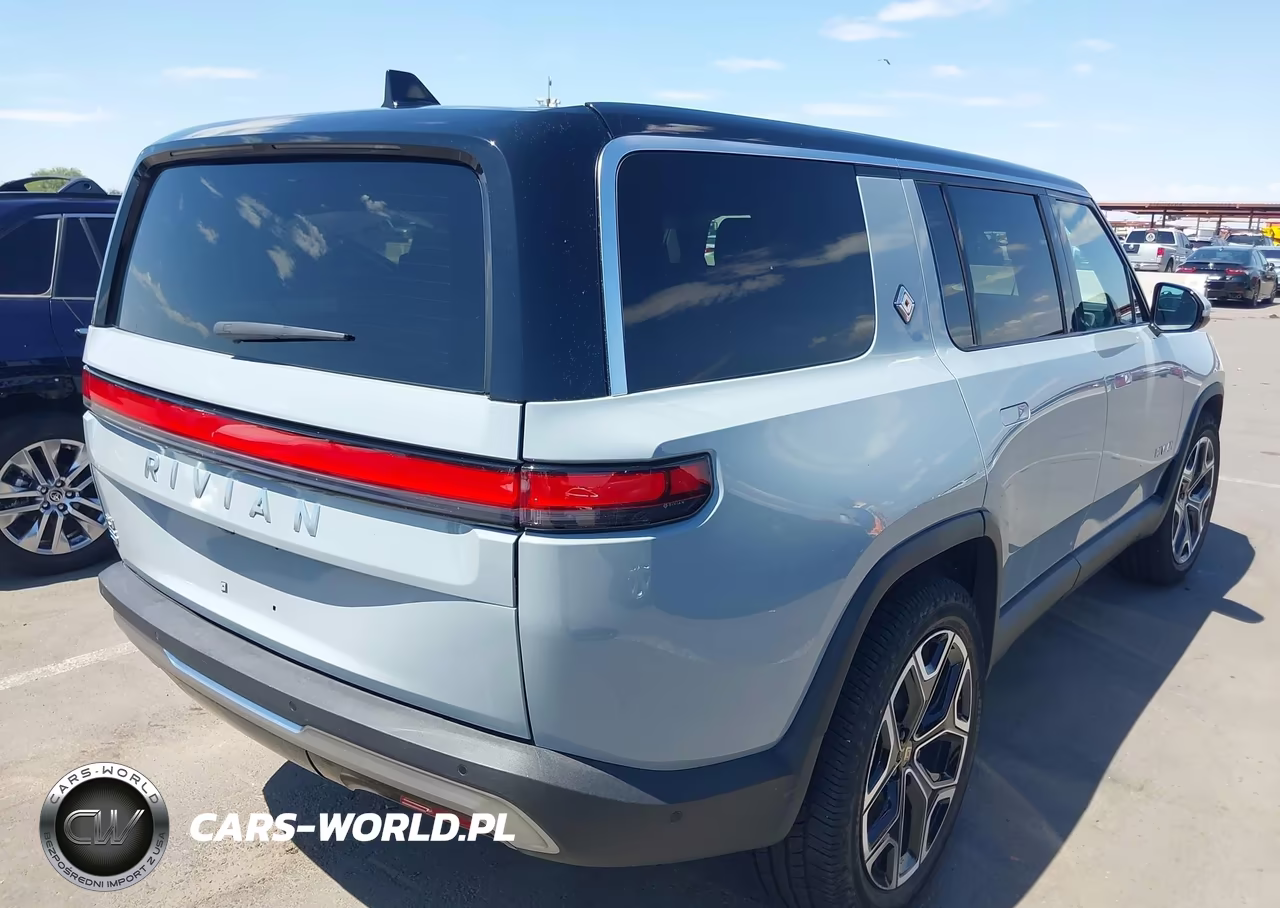 2024 Rivian R1S Adventure Dual Motor Large Pack-Adventure Dual Motor Perf Large Pack VIN:7PDSGBBAXRN040150 - 4