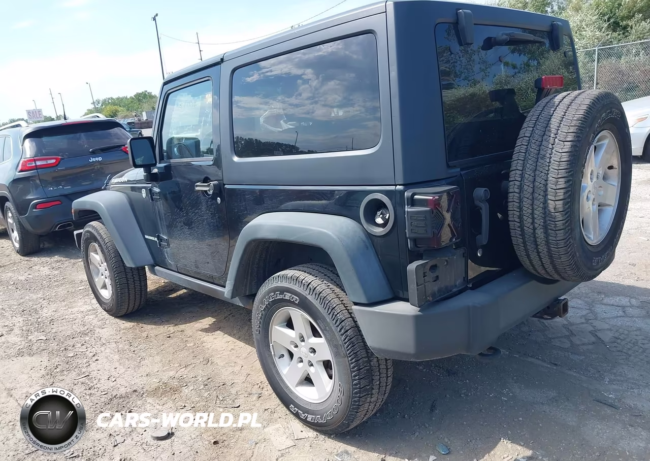 2013 Jeep Wrangler Rubicon VIN:1C4BJWCG1DL526448 - 3