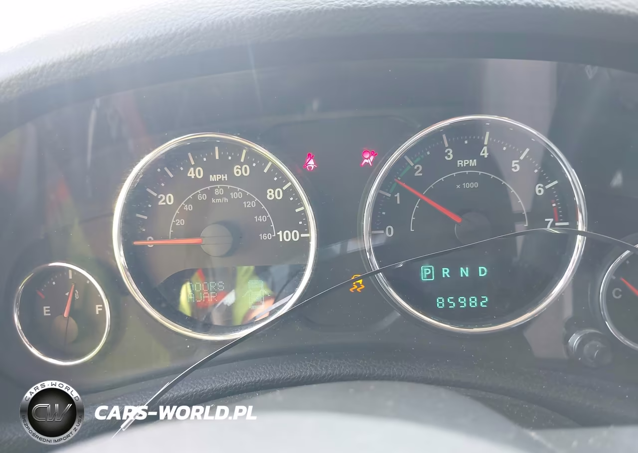 2013 Jeep Wrangler Rubicon VIN:1C4BJWCG1DL526448 - 7