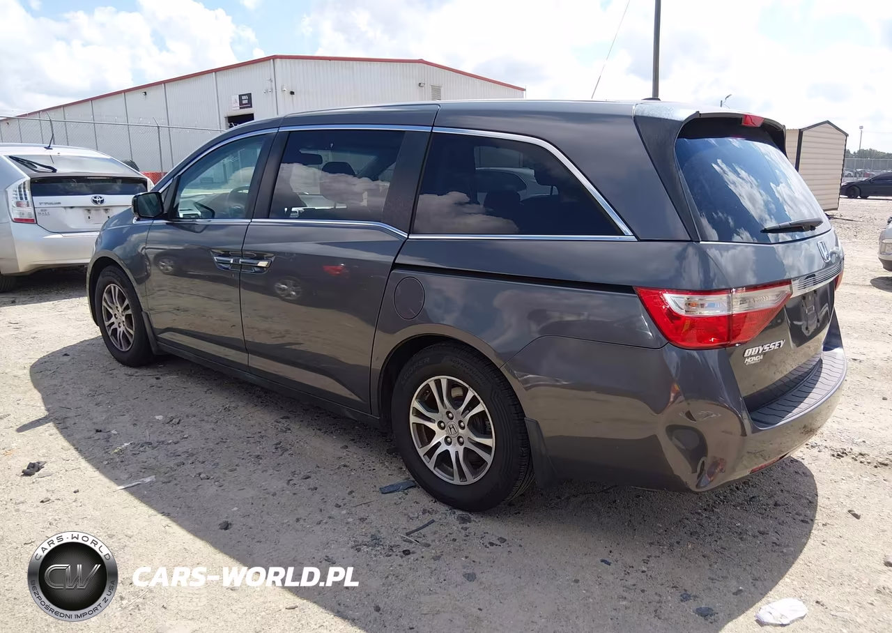 2013 Honda Odyssey Ex-L VIN:5FNRL5H62DB062348 - 3