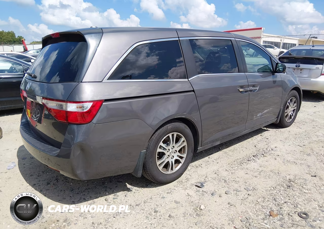 2013 Honda Odyssey Ex-L VIN:5FNRL5H62DB062348 - 4