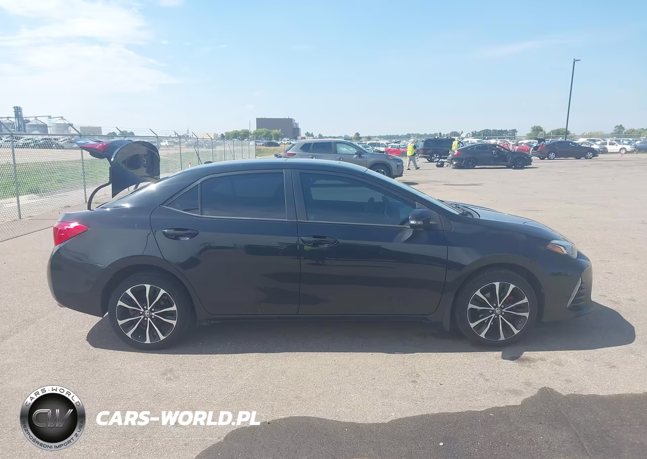 2019 Toyota Corolla Xse VIN:5YFBURHE1KP885013 - 14