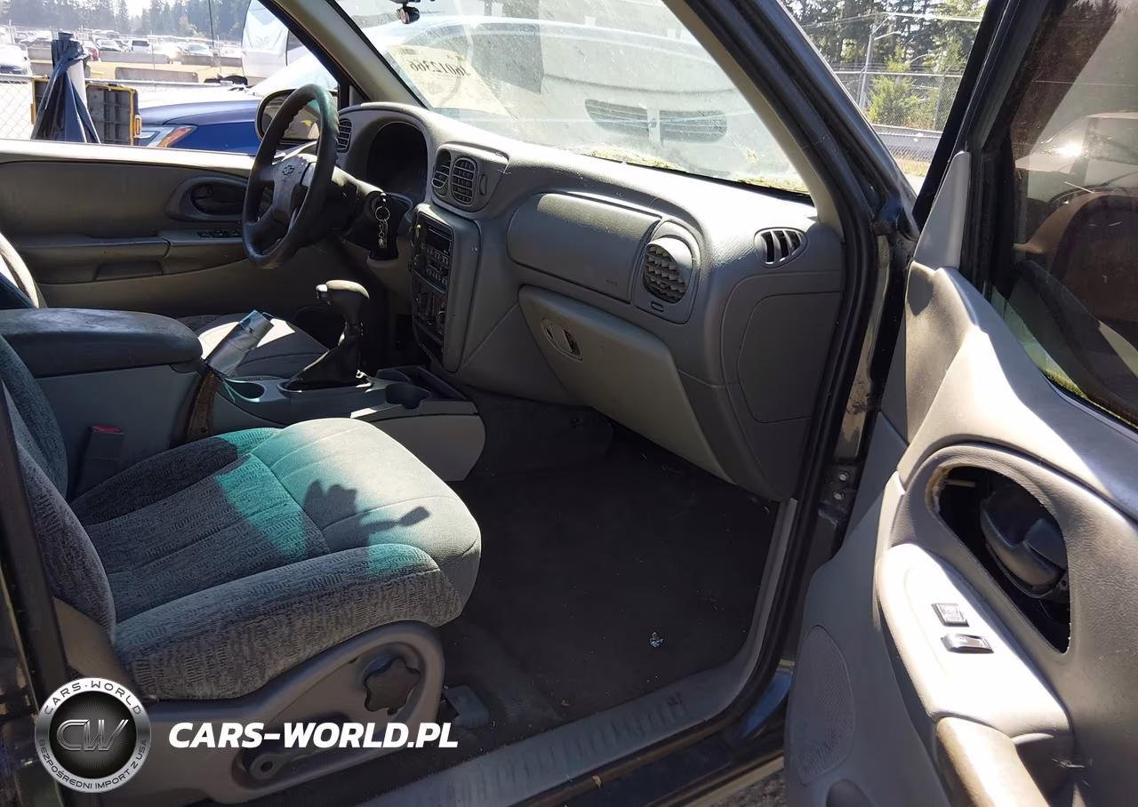 2003 Chevrolet Trailblazer Ls VIN:1GNDT13S332121620 - 5