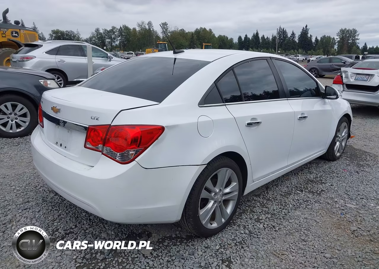 2013 Chevrolet Cruze Ltz VIN:1G1PG5SB6D7318653 - 4