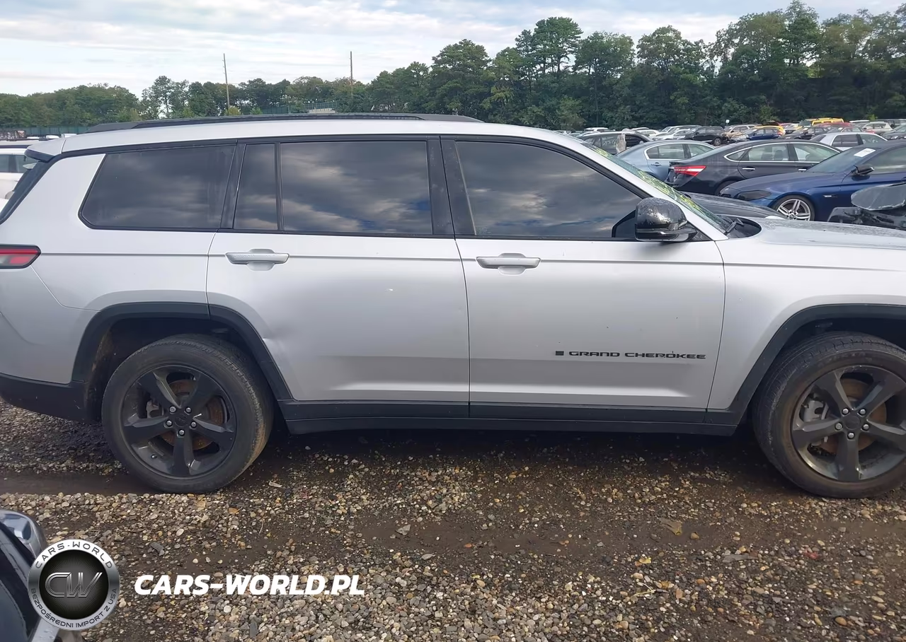 2021 Jeep Grand Cherokee L Altitude 4X4 VIN:1C4RJKAGXM8137904 - 13