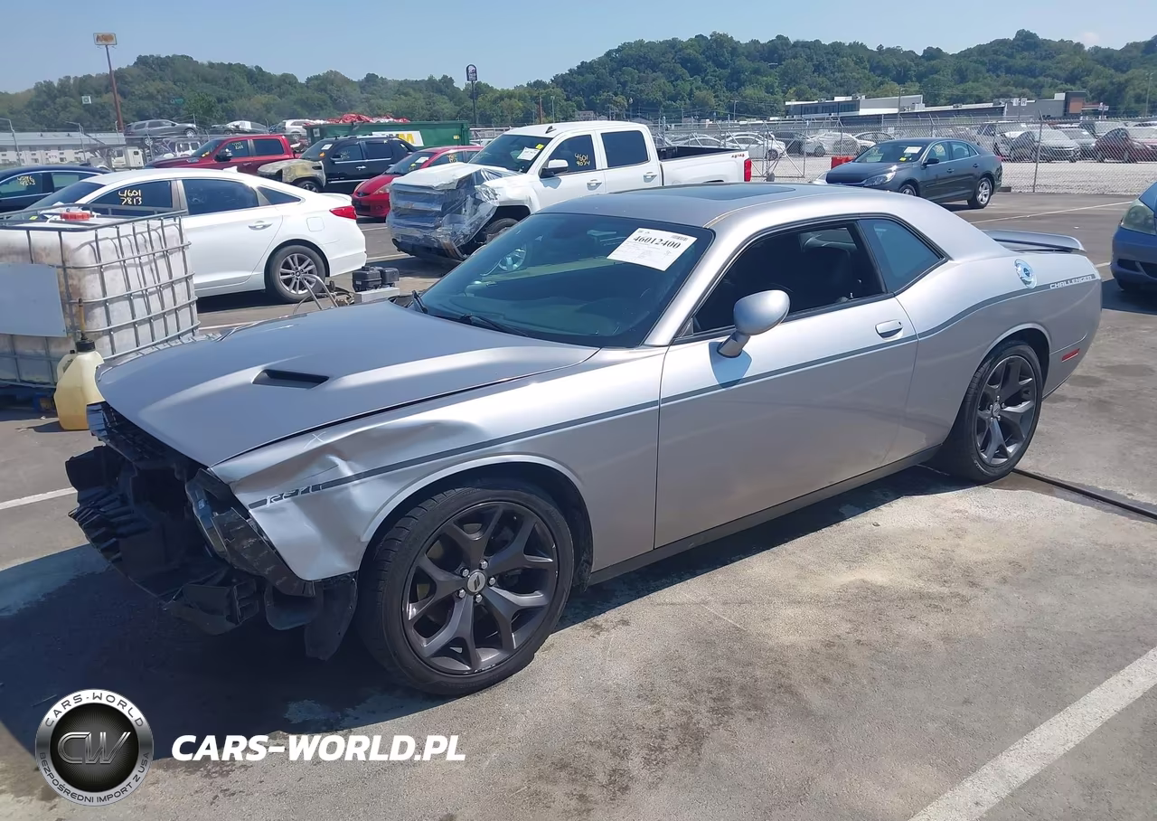 2018 Dodge Challenger Sxt Plus VIN:2C3CDZAG9JH252669 - 1