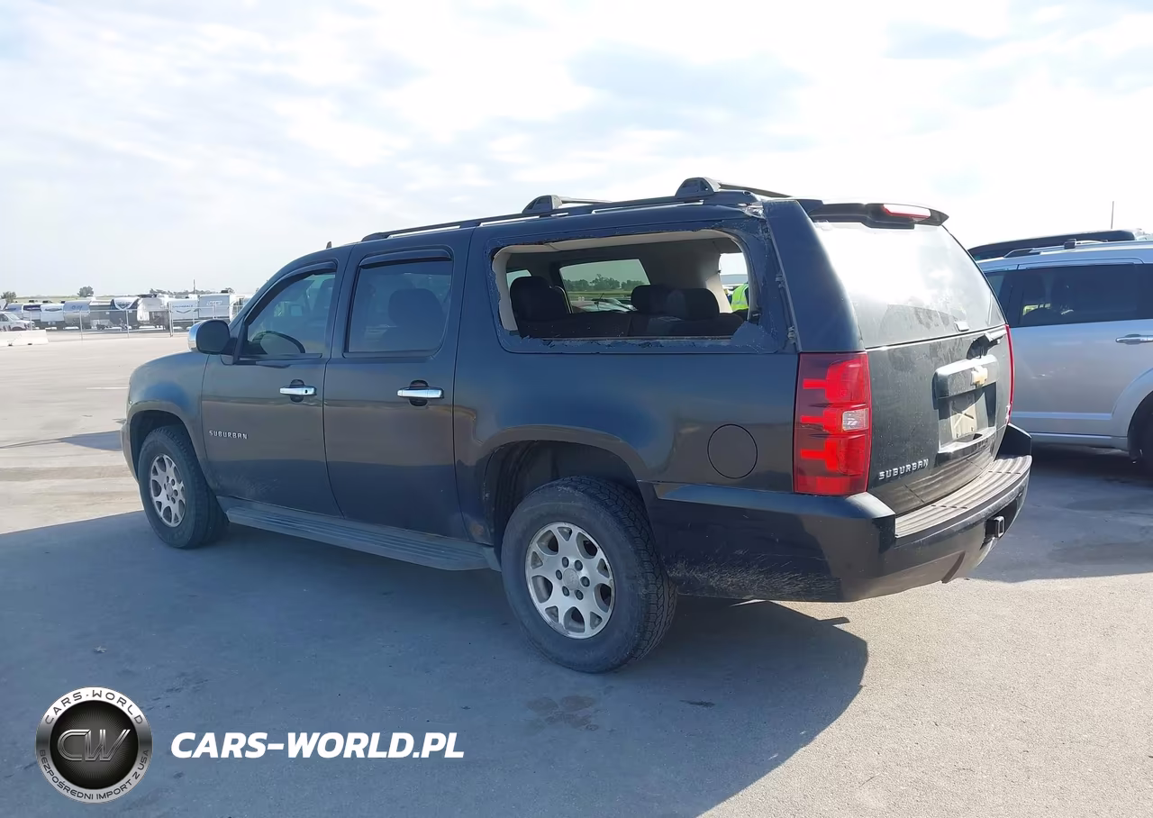 2010 Chevrolet Suburban 1500 Ls VIN:1GNUCHE0XAR240211 - 14