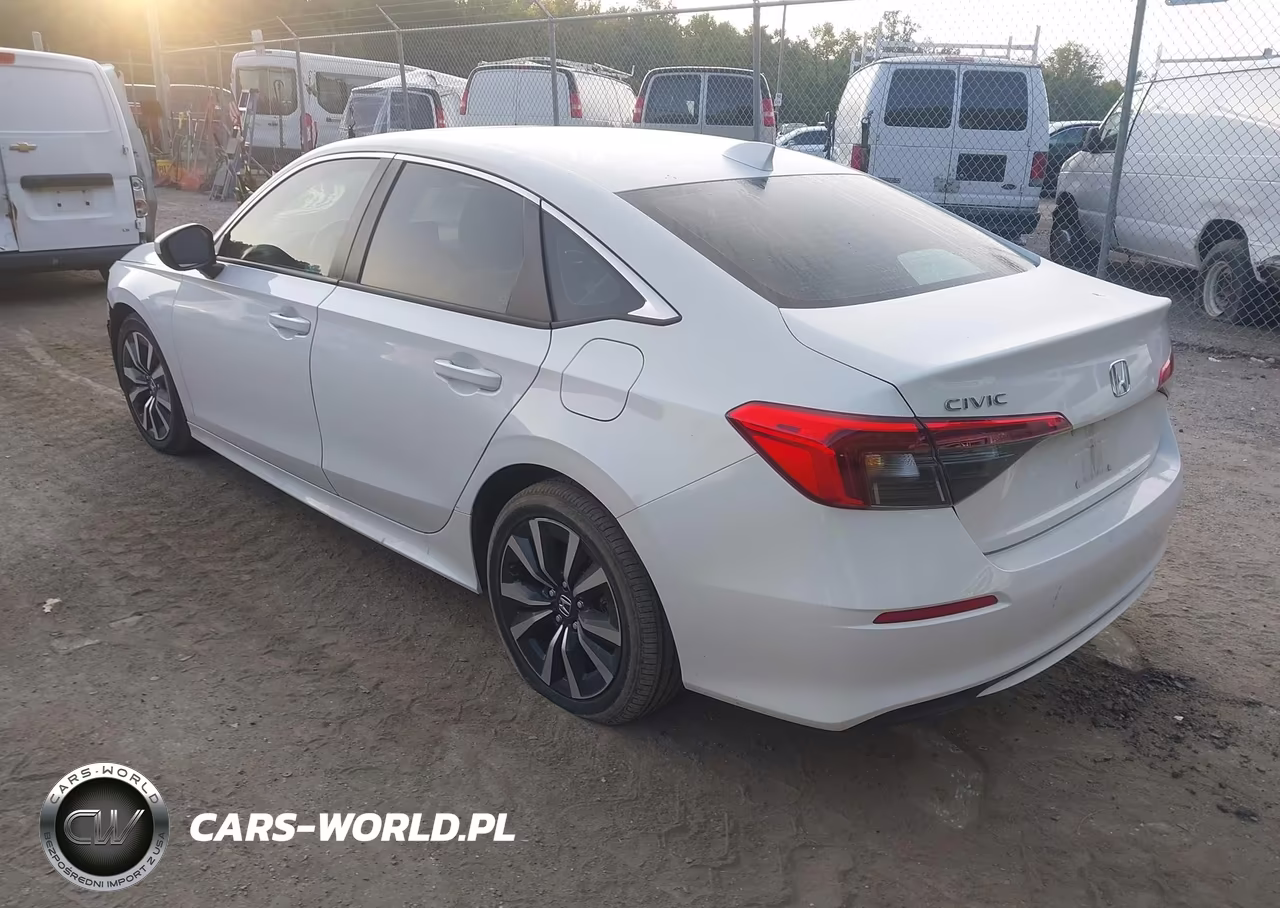 2024 Honda Civic Ex VIN:2HGFE1F70RH332519 - 3