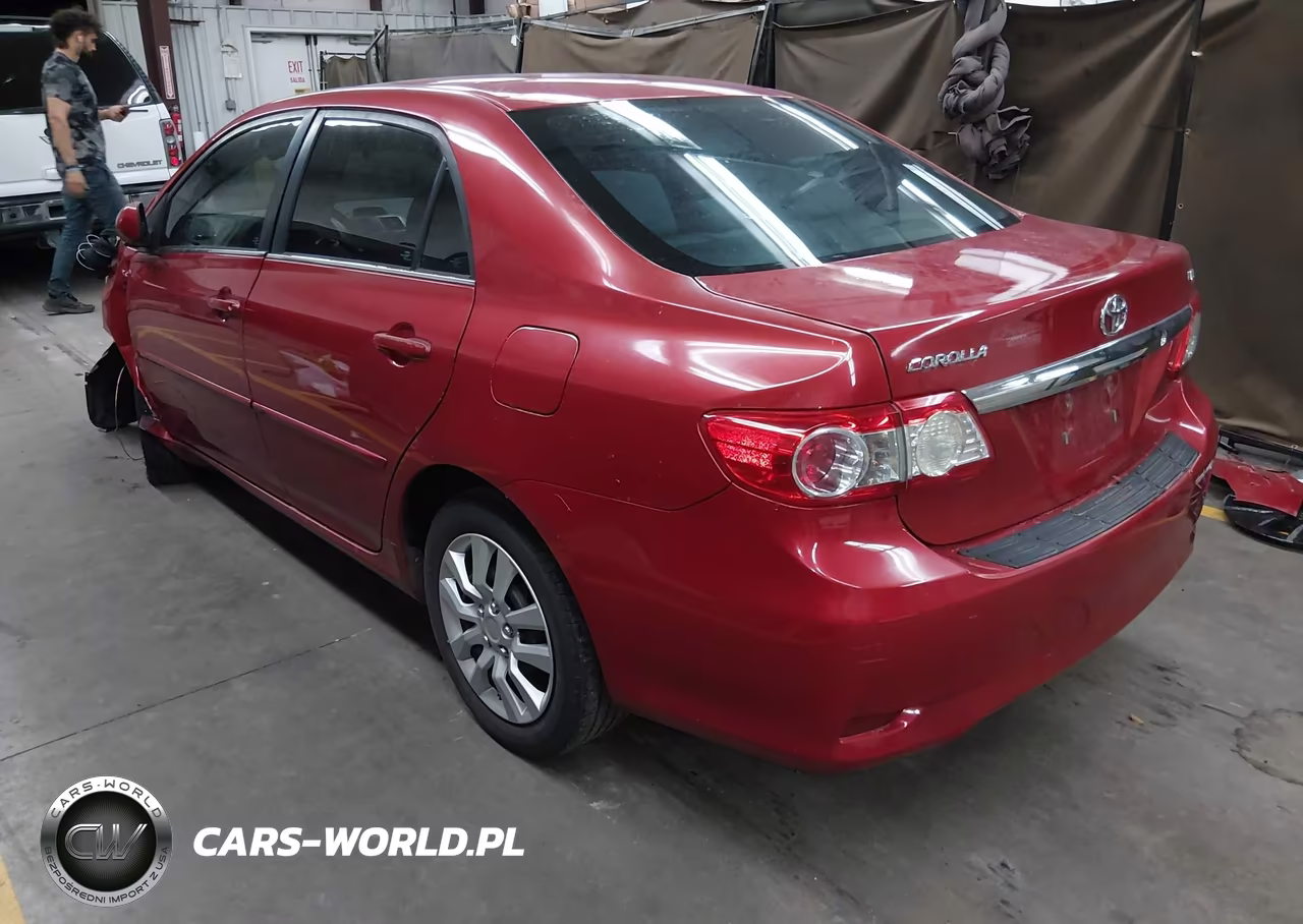2013 Toyota Corolla Le VIN:5YFBU4EE5DP225048 - 3