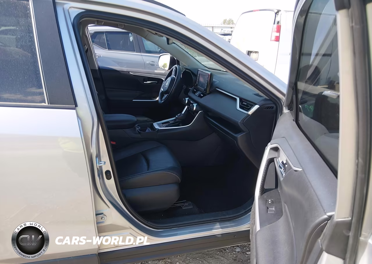 2019 Toyota Rav4 Xle Premium VIN:2T3C1RFV4KW038105 - 5