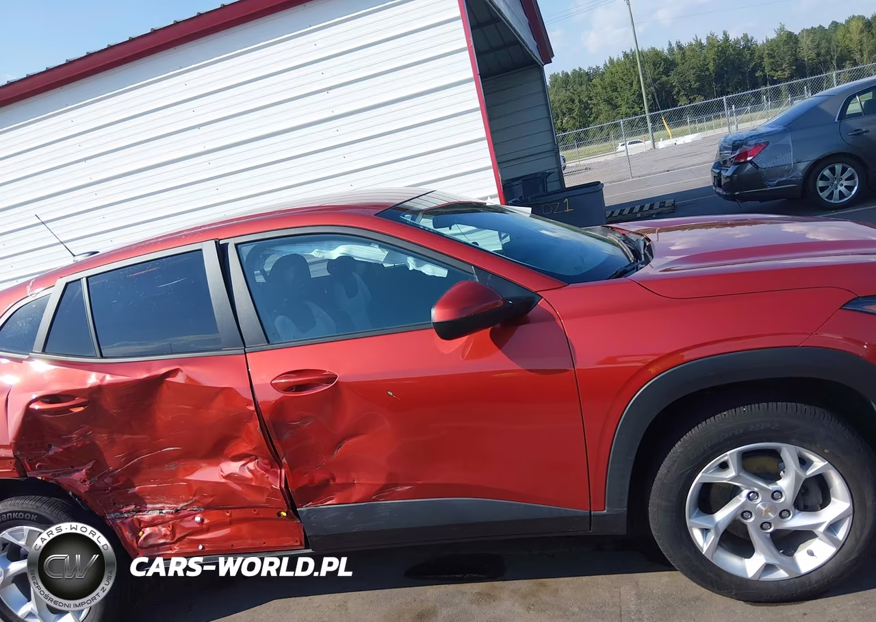 2024 Chevrolet Trax Fwd Sp VIN:KL77LFE22RC203502 - 13
