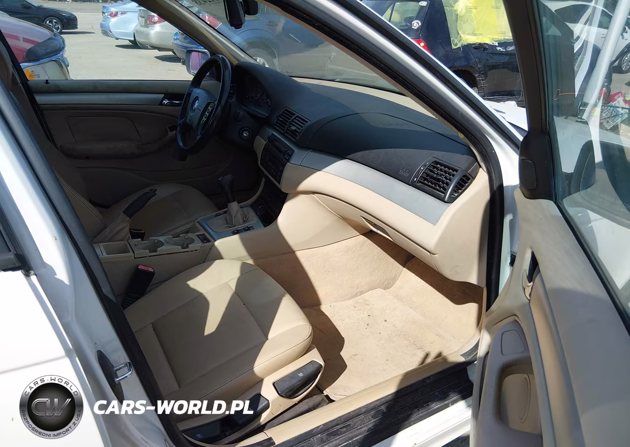 2002 BMW 325Xi VIN:WBAEU33432PF57652 - 5