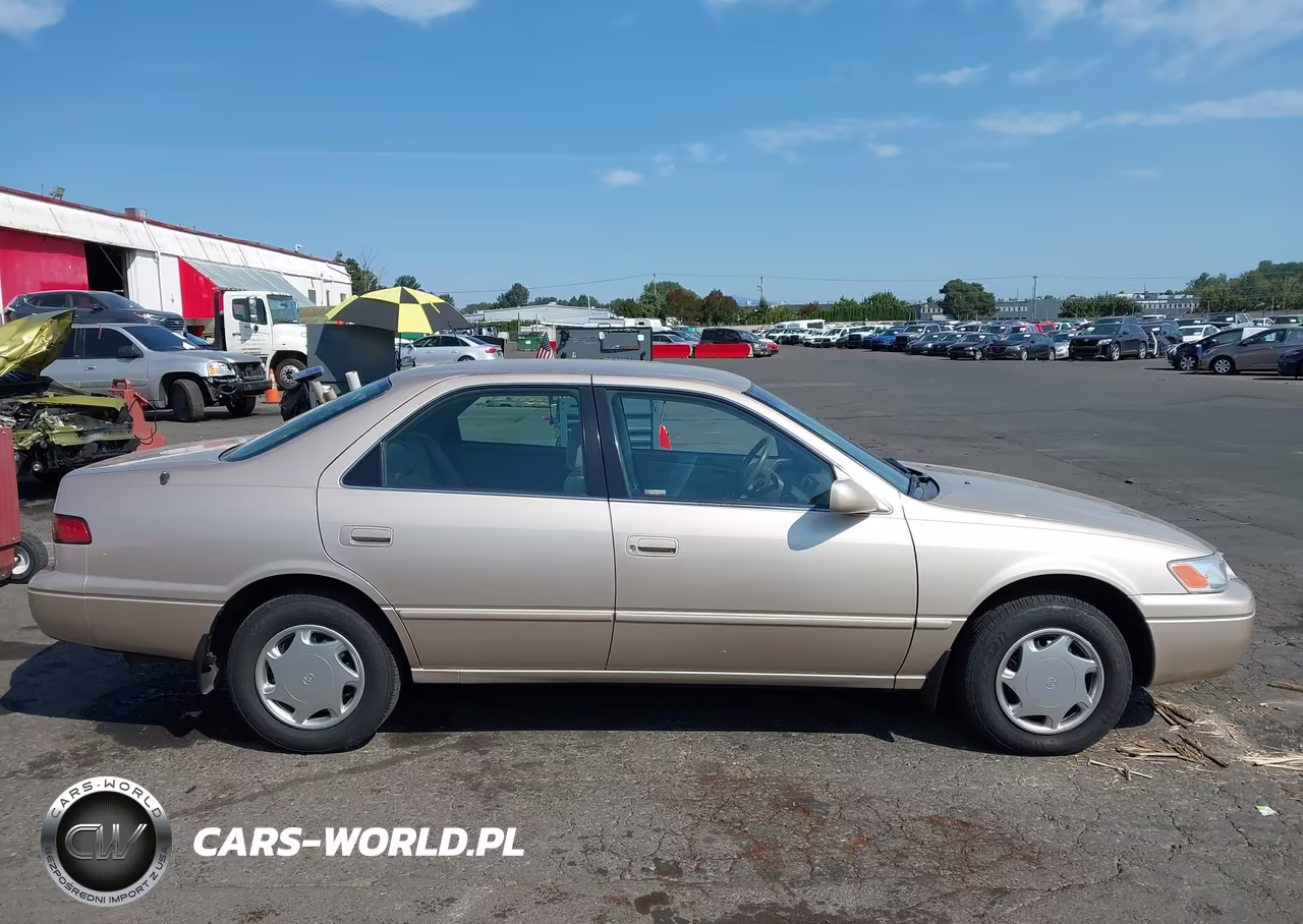 1998 Toyota Camry Ce VIN:4T1BG22K5WU857703 - 13