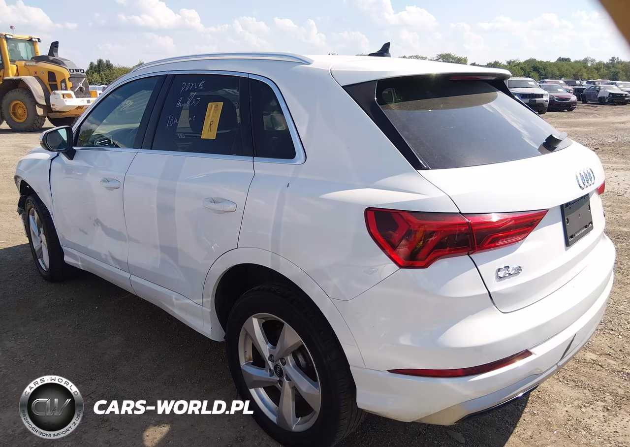 2021 Audi Q3 Premium 40 Tfsi Quattro Tiptronic VIN:WA1AUCF37M1092682 - 3
