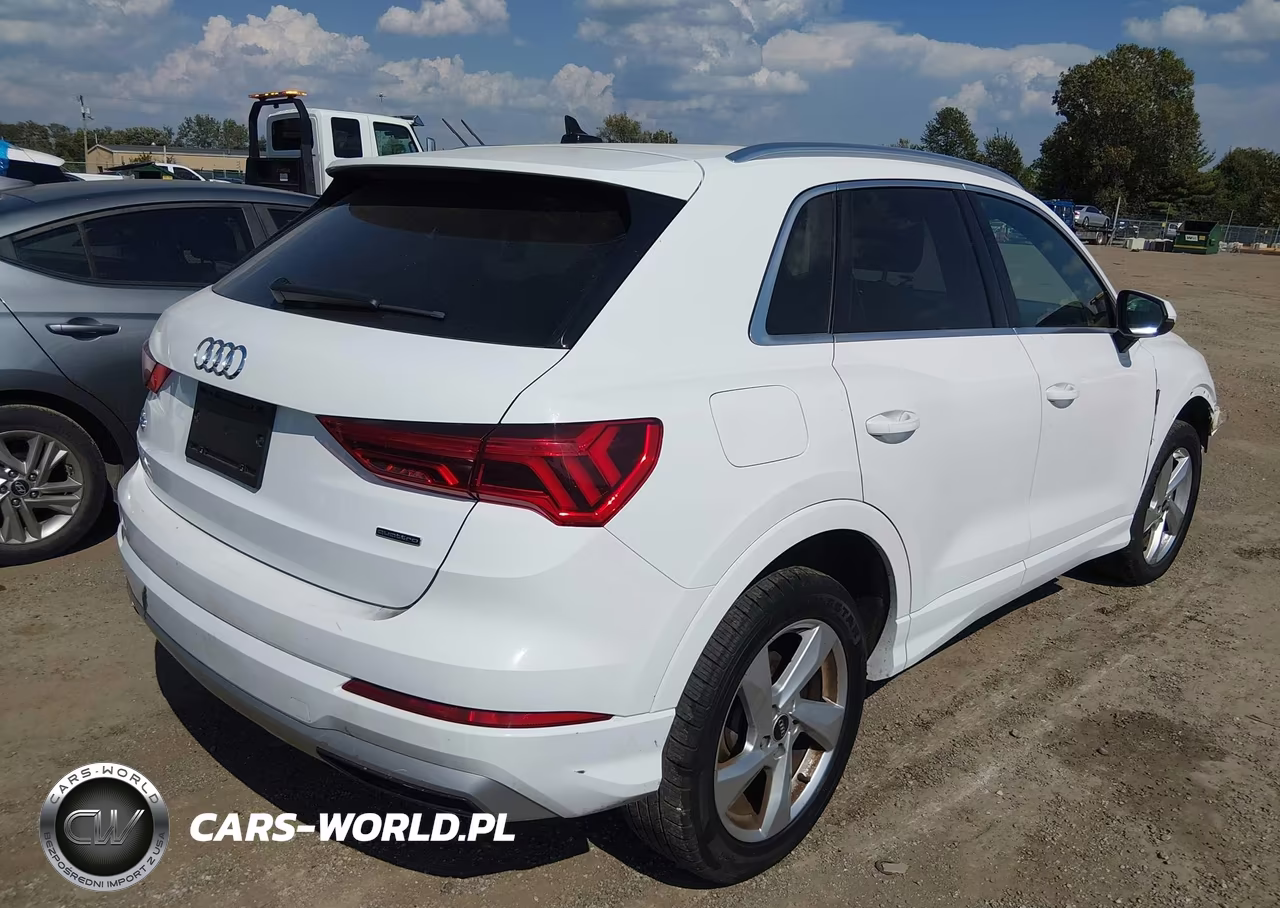 2021 Audi Q3 Premium 40 Tfsi Quattro Tiptronic VIN:WA1AUCF37M1092682 - 4