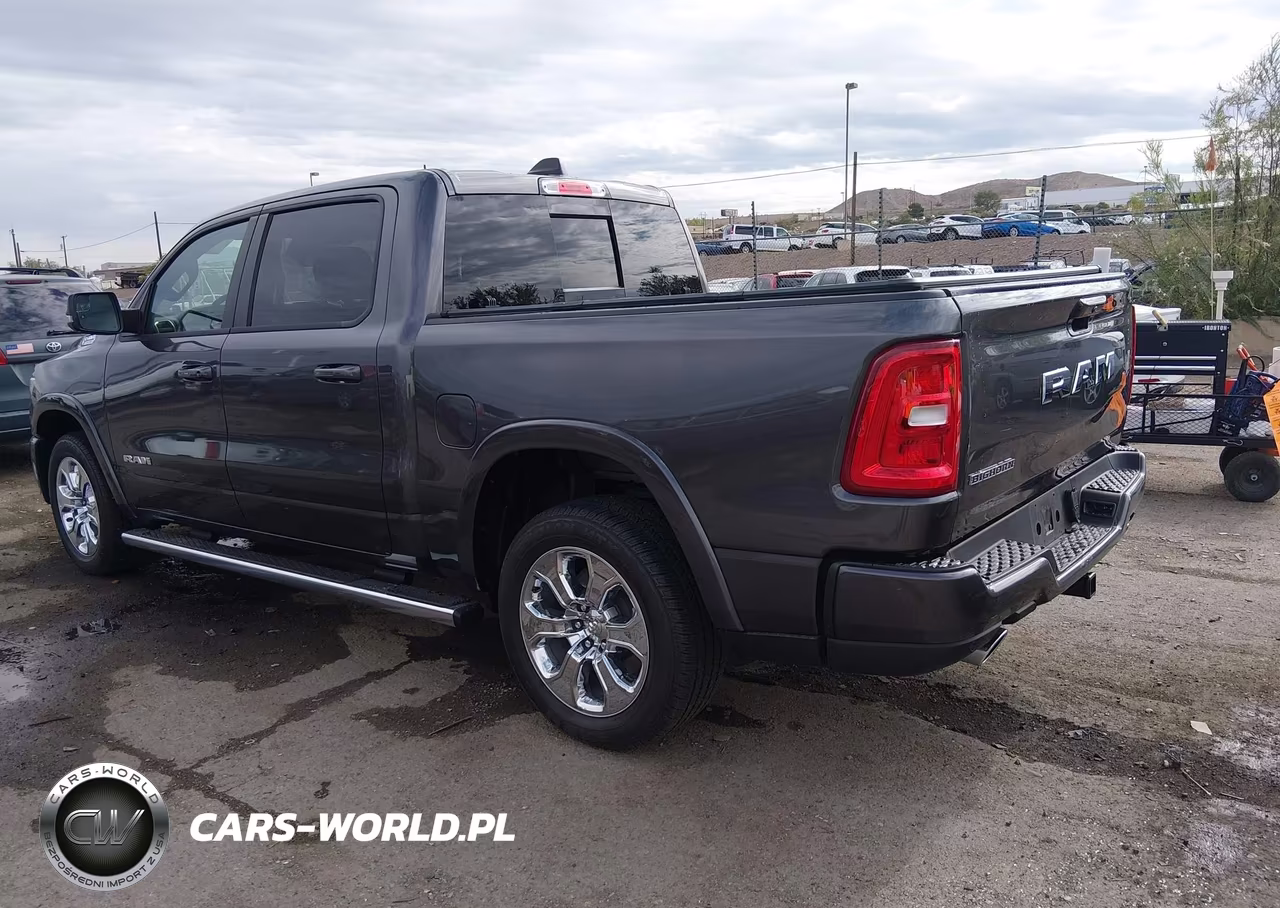 2026 Ram 1500 Big Horn 4X2 5'7 Box VIN:3C6RREFP5T4165548 - 3
