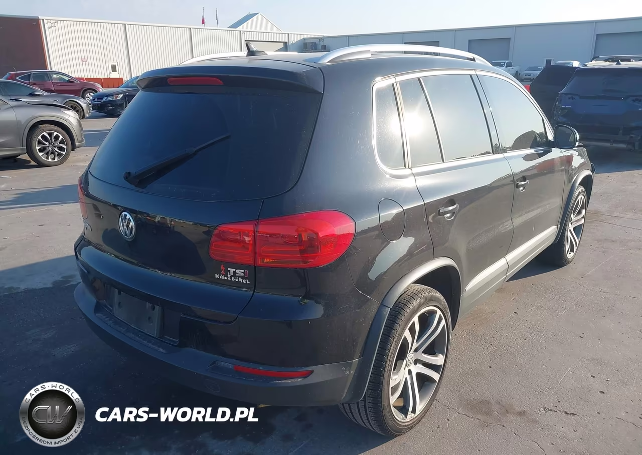 2017 Volkswagen Tiguan 2.0T Sel VIN:WVGVV7AX9HW503039 - 4