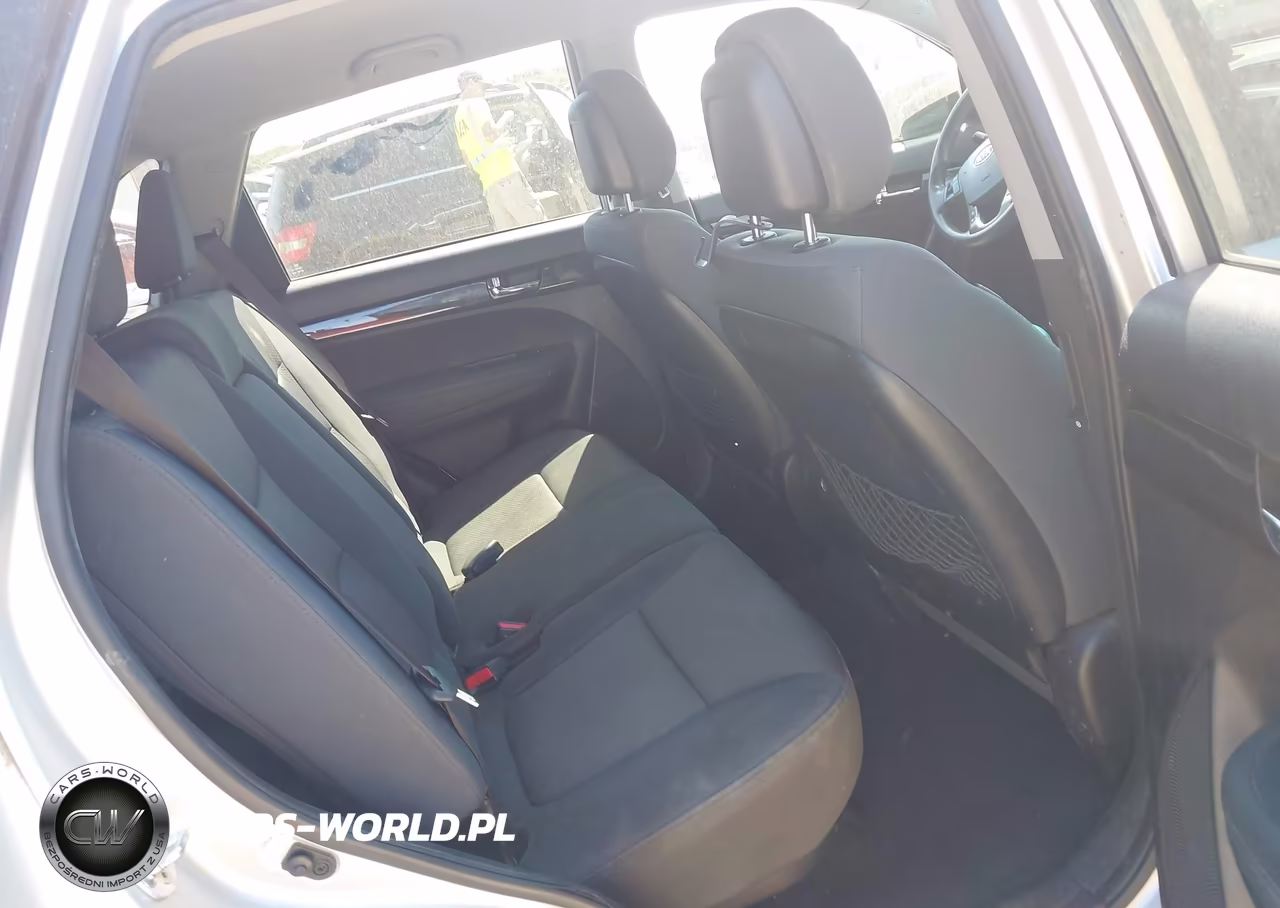 2013 Kia Sorento Lx V6 VIN:5XYKT4A27DG404453 - 8