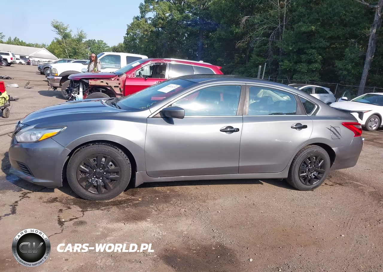 2017 Nissan Altima 2.5 S VIN:1N4AL3APXHN330287 - 14