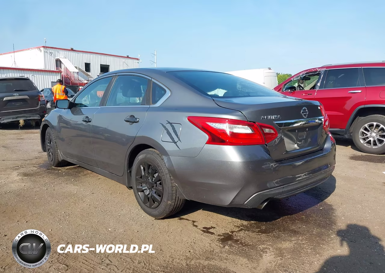 2017 Nissan Altima 2.5 S VIN:1N4AL3APXHN330287 - 3