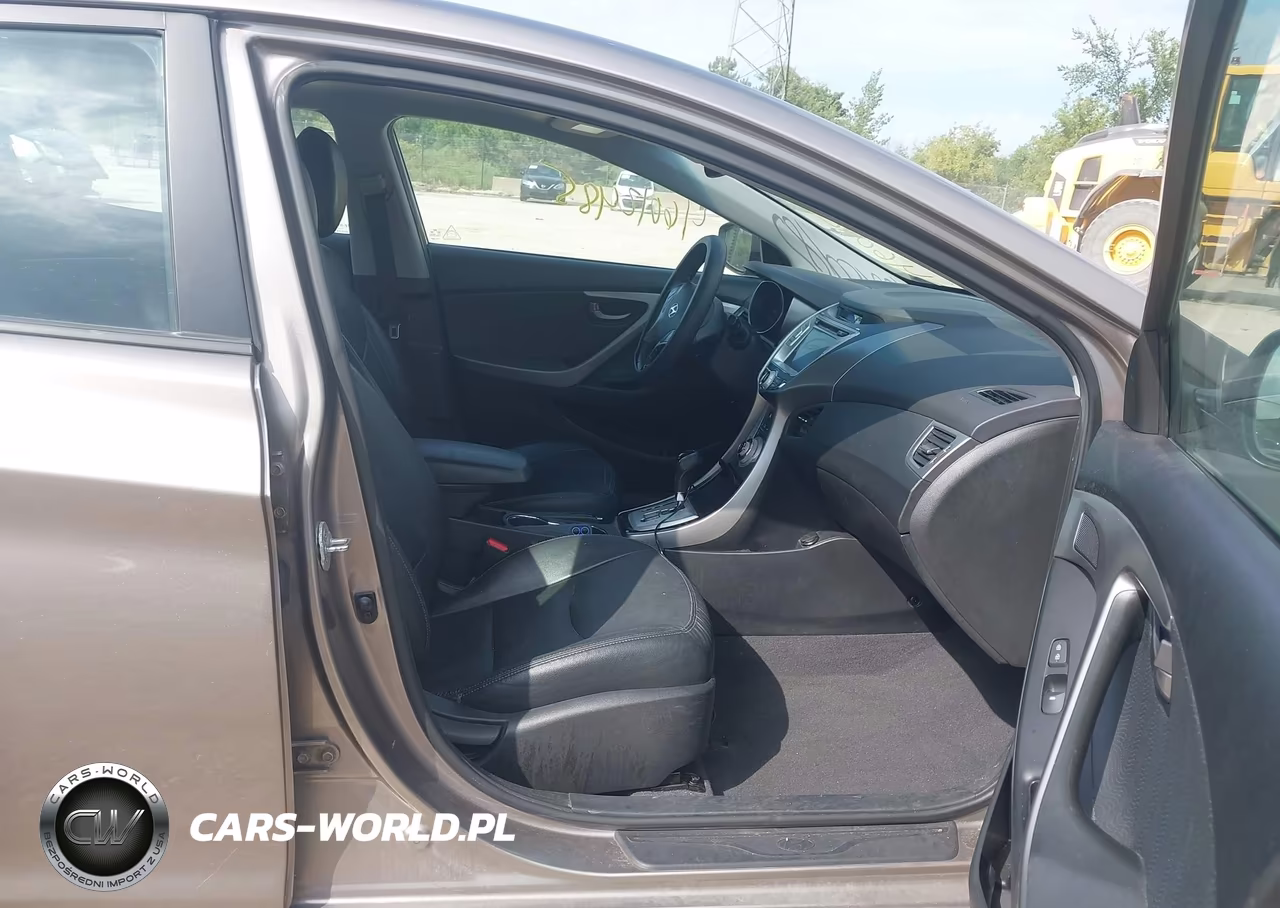 2012 Hyundai Elantra Limited VIN:5NPDH4AE1CH108100 - 5