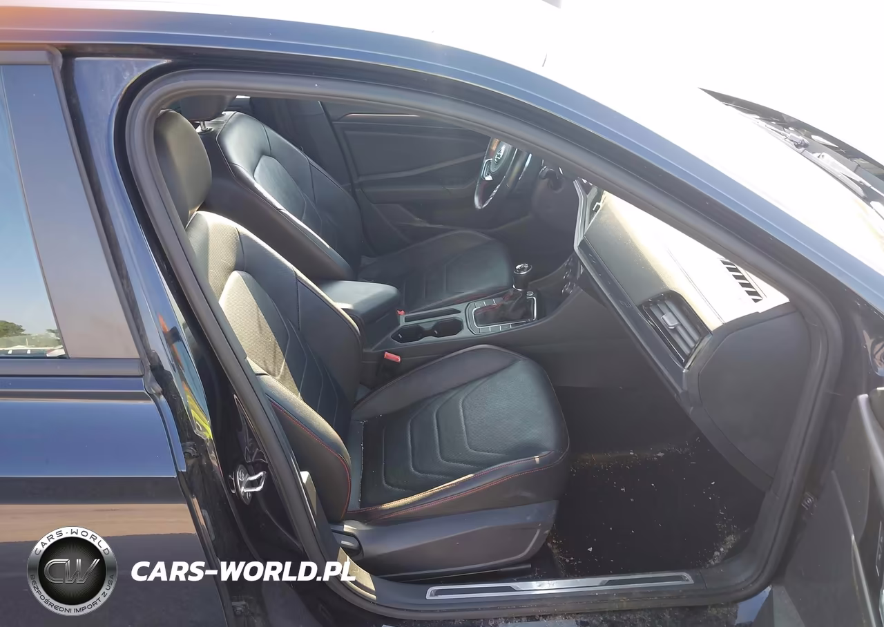 2020 Volkswagen Jetta Gli 2.0T Autobahn-2.0T S VIN:3VW5T7BU4LM041235 - 5