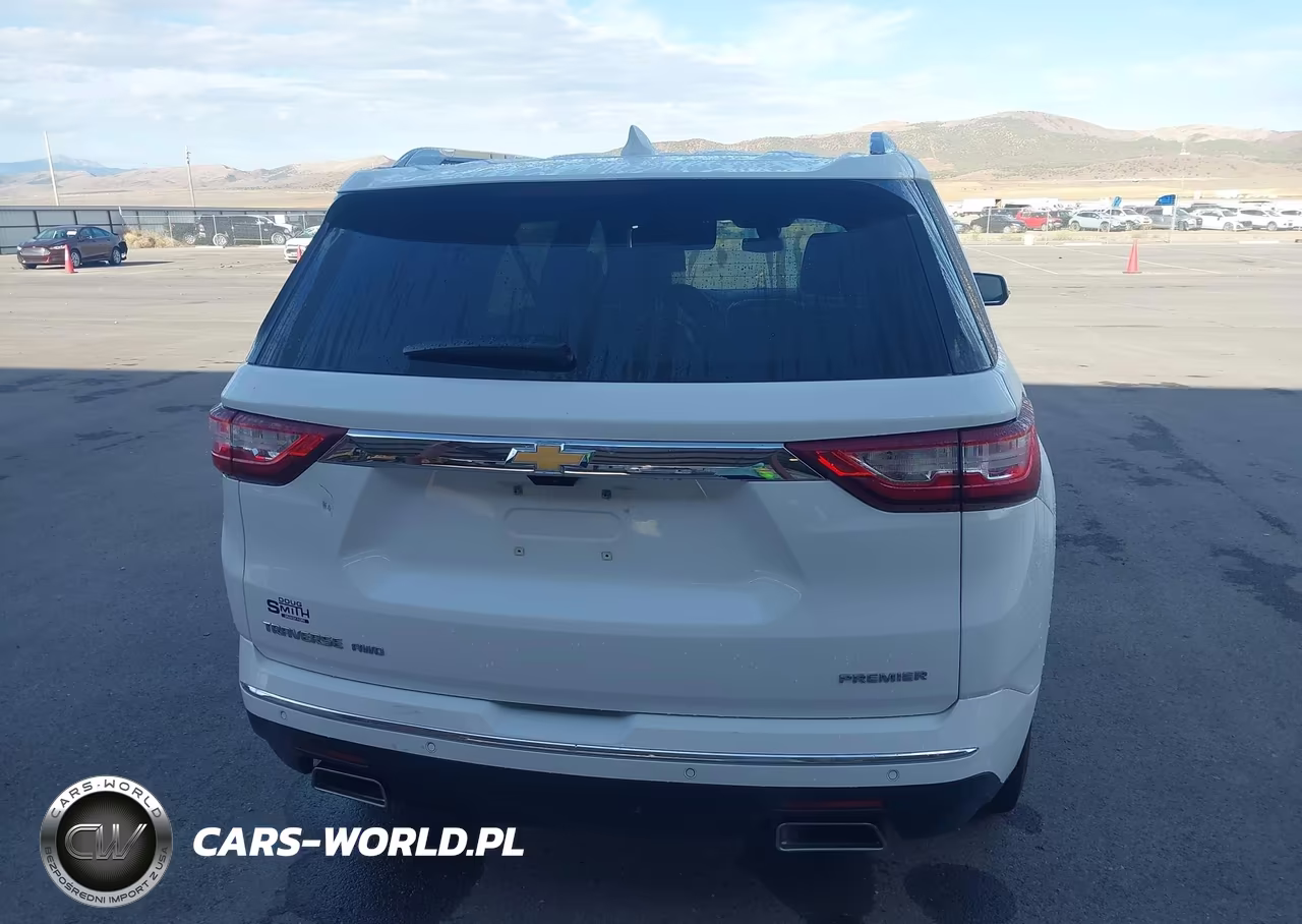 2019 Chevrolet Traverse Premier VIN:1GNEVKKW7KJ202634 - 17