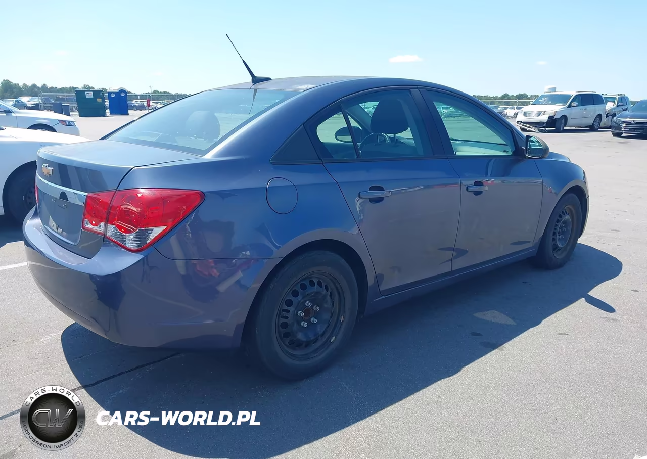 2013 Chevrolet Cruze Ls Auto VIN:1G1PA5SH3D7292129 - 4